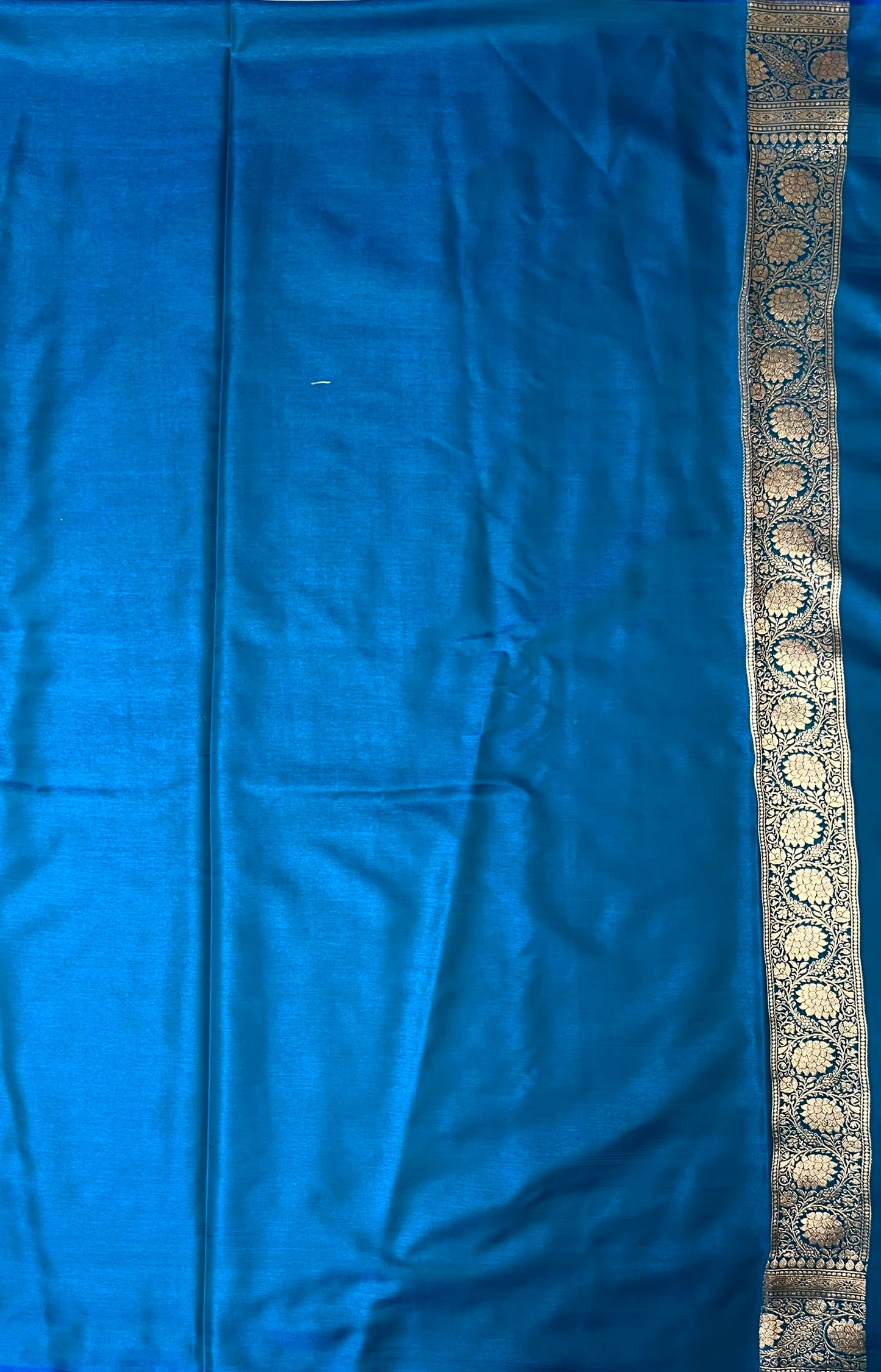 Light Blue Katan Banarasi Saree with Silver Zari Floral Weaving And Grand Pallu B0513ds