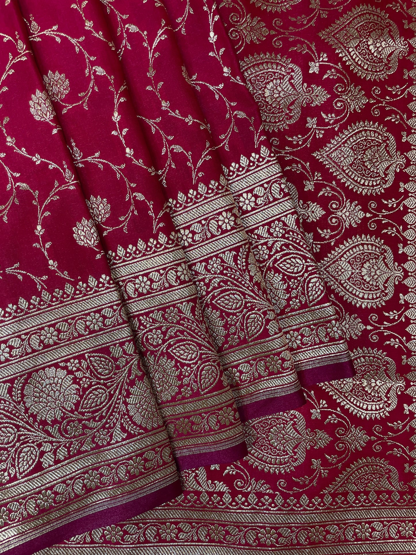 Pink Katan Banarasi Saree with Silver Zari Floral Weaving And Grand Pallu B0557ds