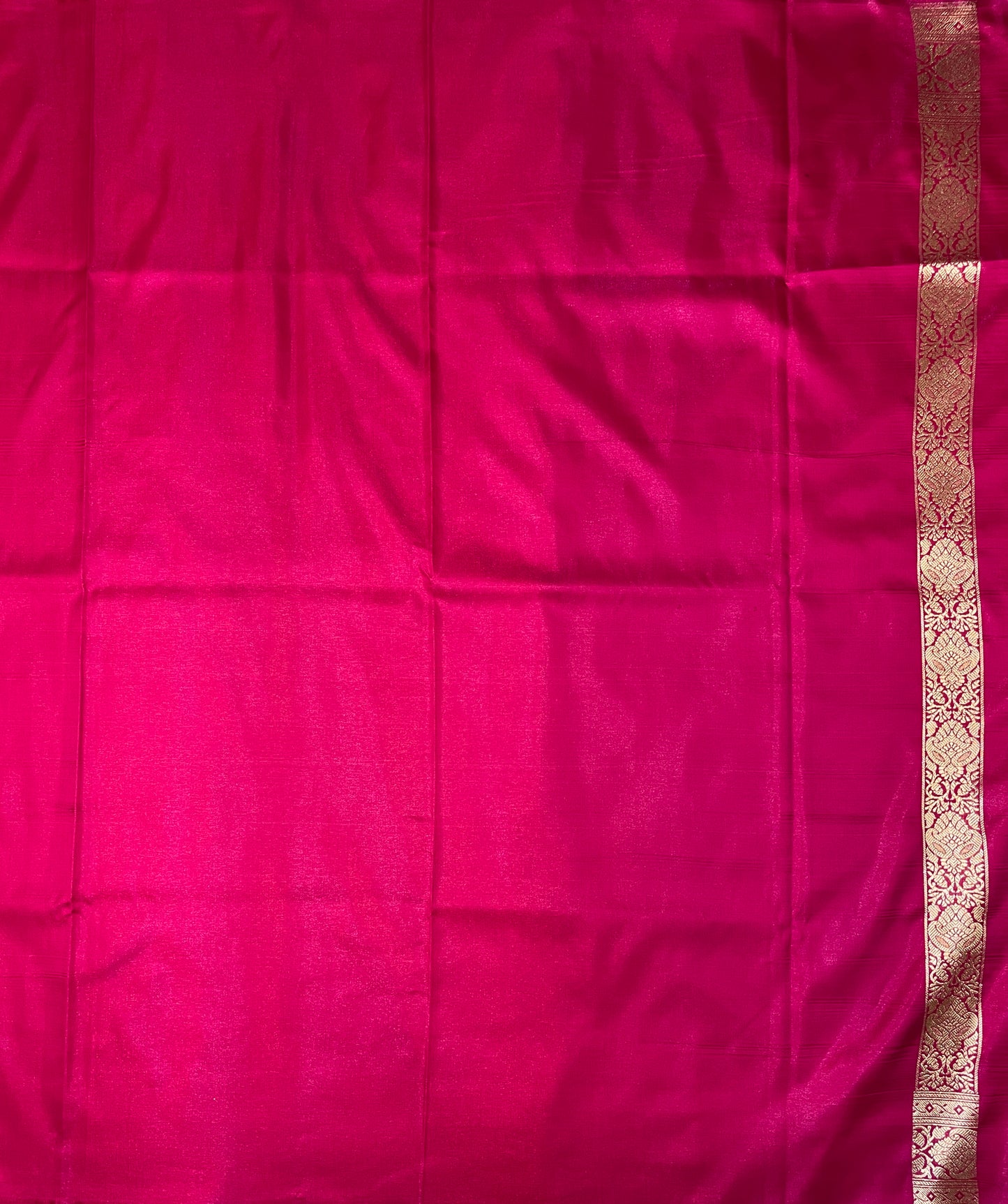 Pink Katan Banarasi Saree with Silver Zari Floral Weaving And Grand Pallu B0566ds