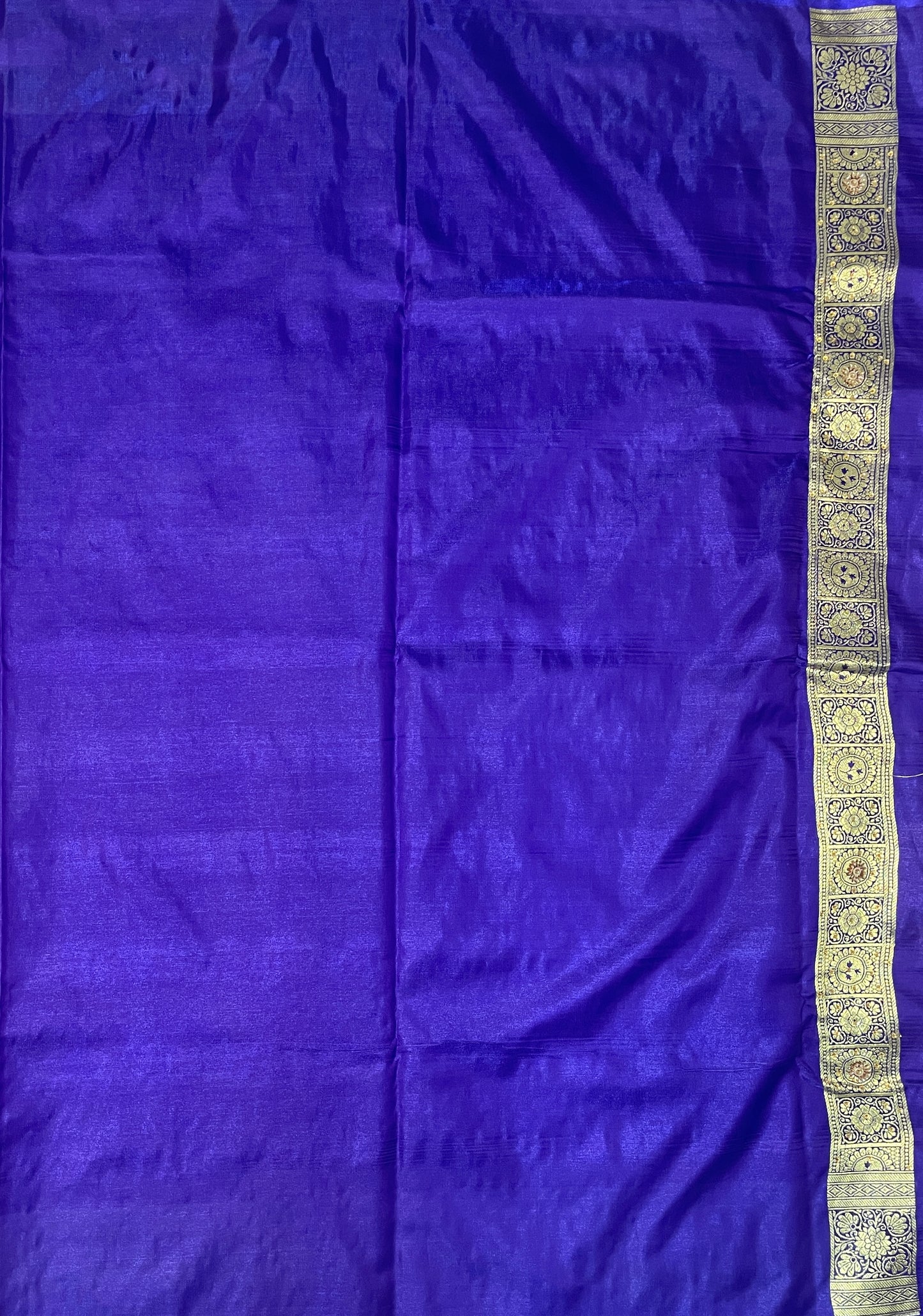 Orange And BLue Katan Banarasi Saree with Silver Zari Floral Weaving And Grand Pallu B0590ds