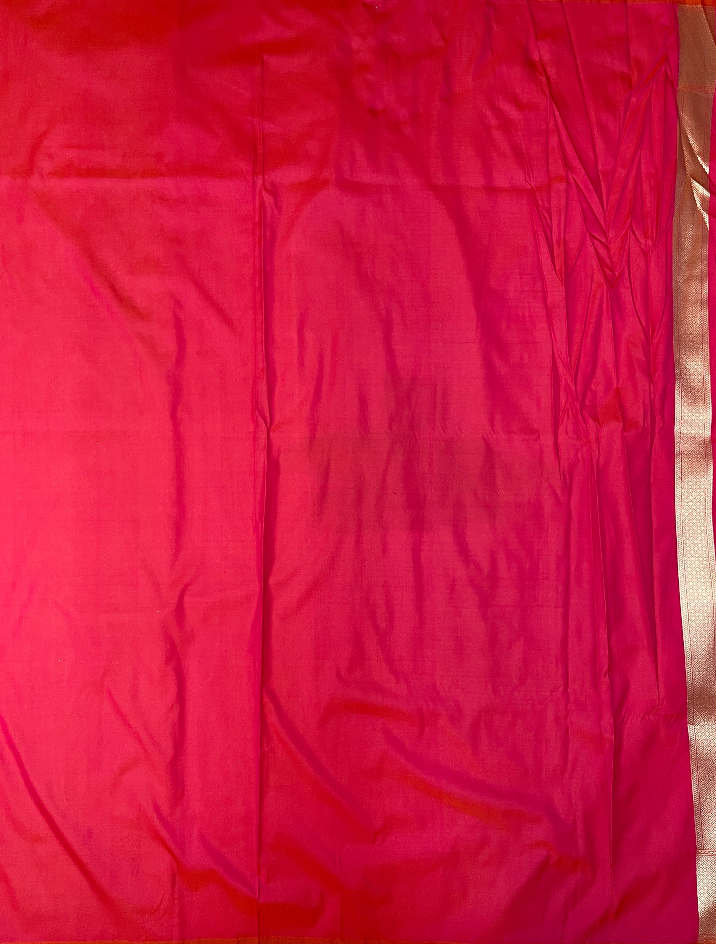 Pink Katan Banarasi Saree with Silver Zari Floral Weaving And Grand Pallu B05601ds