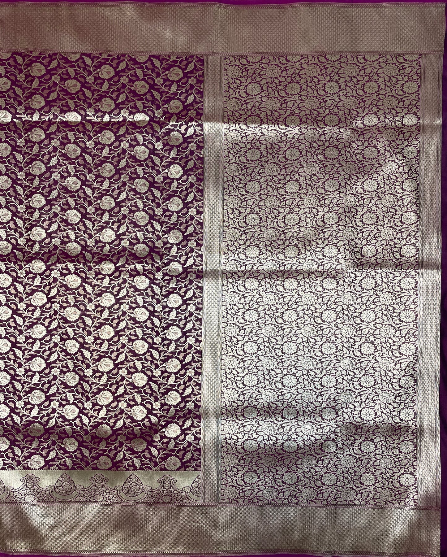 Dark Purple Katan Banarasi Saree with Silver Zari Floral Weaving And Grand Pallu B0602ds