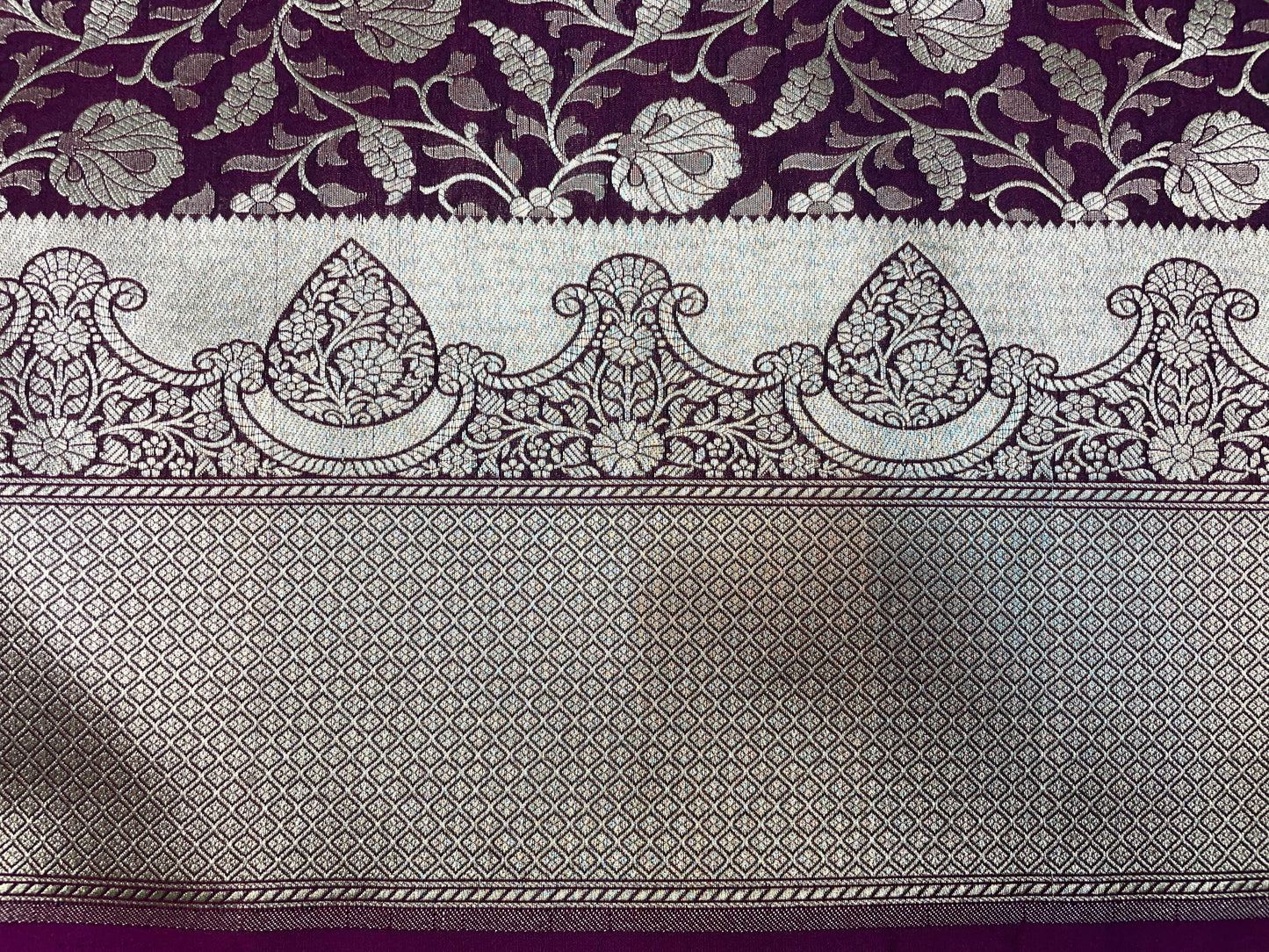 Dark Purple Katan Banarasi Saree with Silver Zari Floral Weaving And Grand Pallu B0602ds