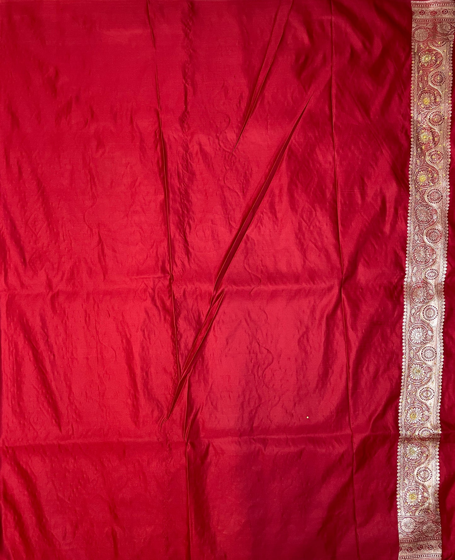 Dark Red Katan Banarasi Saree with Silver Zari Floral Weaving And Grand Pallu B0611ds