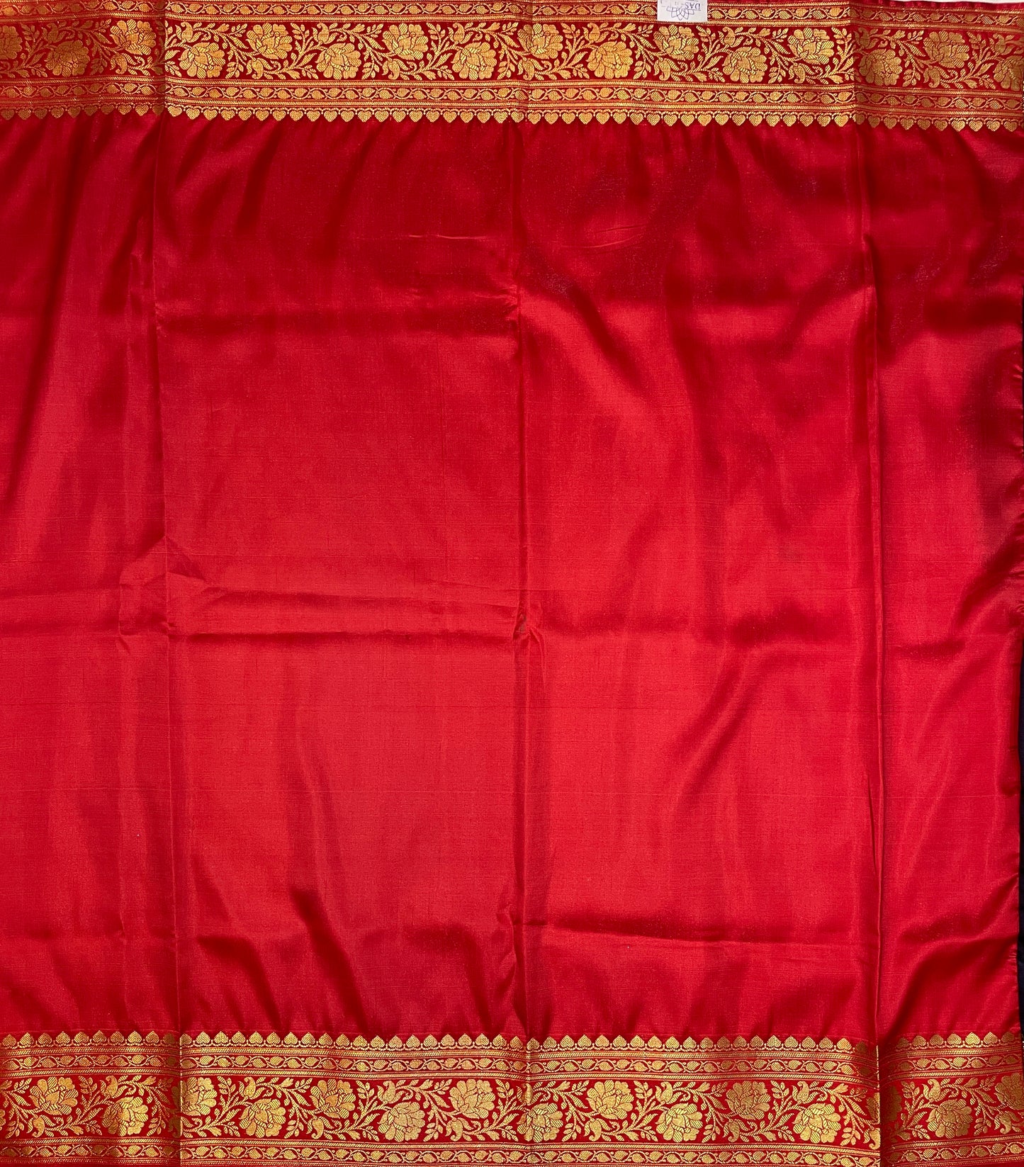 Navy Blue And Red Katan Banarasi Saree with Silver Zari Floral Weaving And Grand Pallu B0612ds