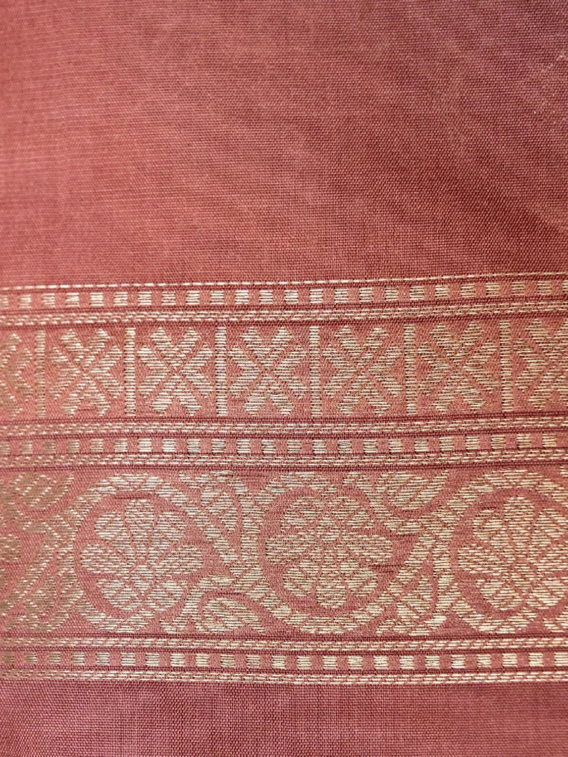 Handloom Antique Rose Banarasi Silk with Golden Zari Medallion Weave DSK00103
