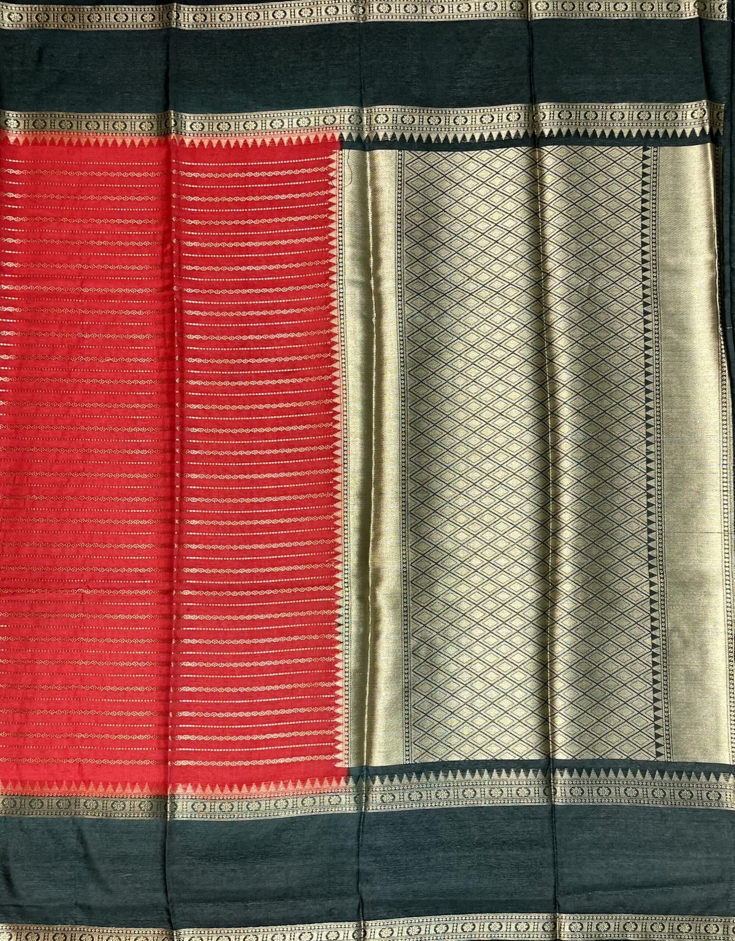 Red and Black Georgette Silk with Zari Stripes Design b0034ds