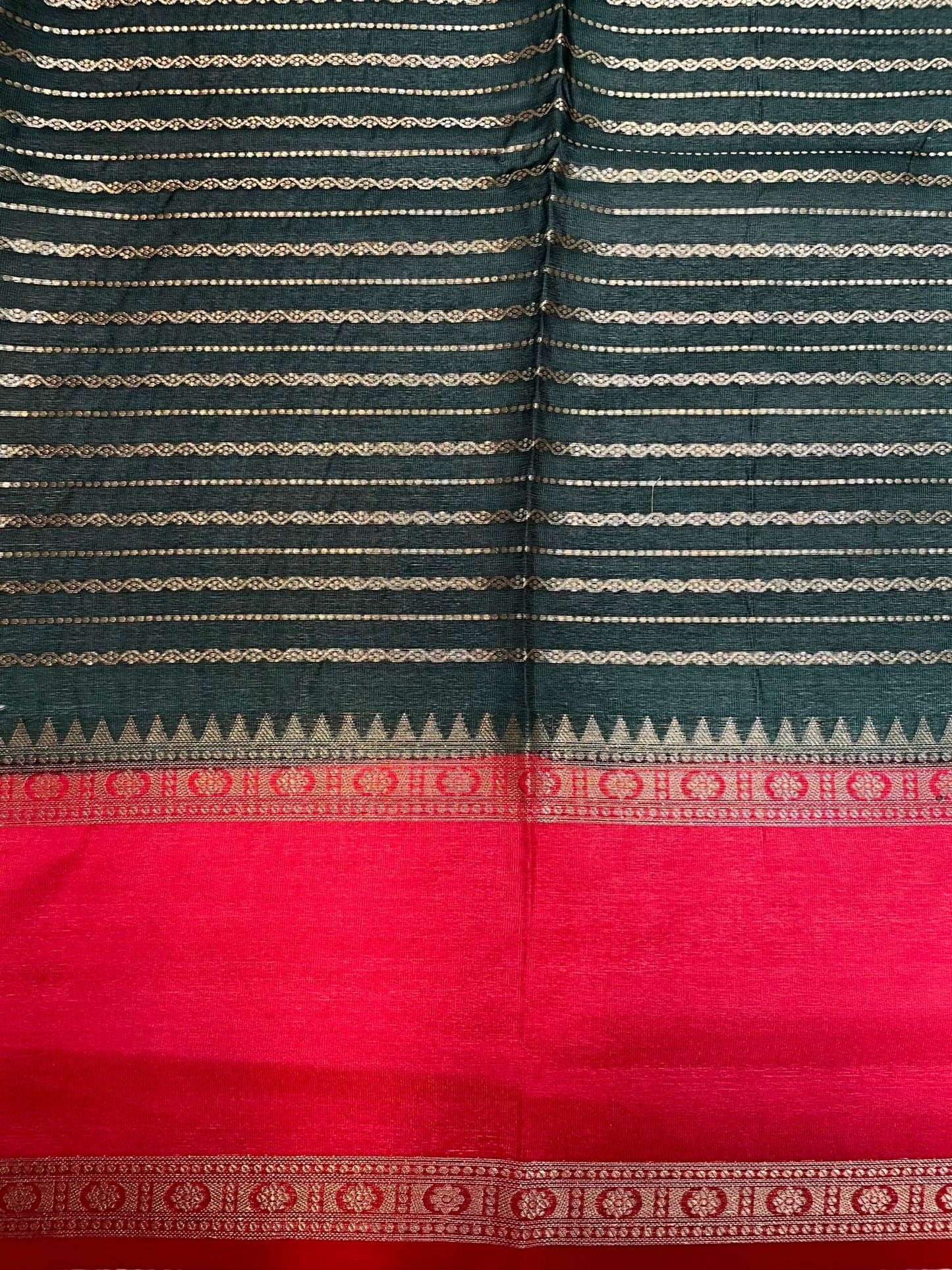 Red and Black Georgette Silk with Zari Stripes Design b0038ds