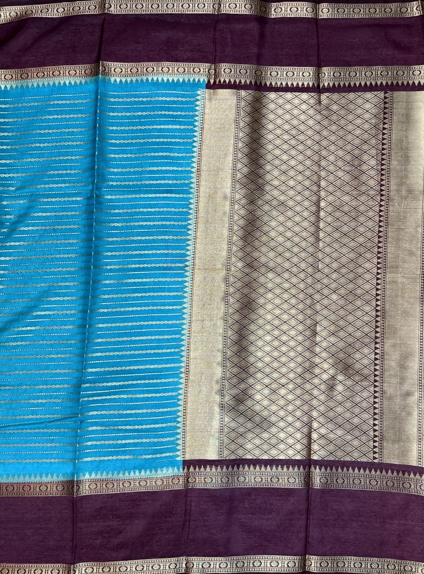 Sky Blue and Magenta Georgette Silk with Zari Stripes Design b0039ds