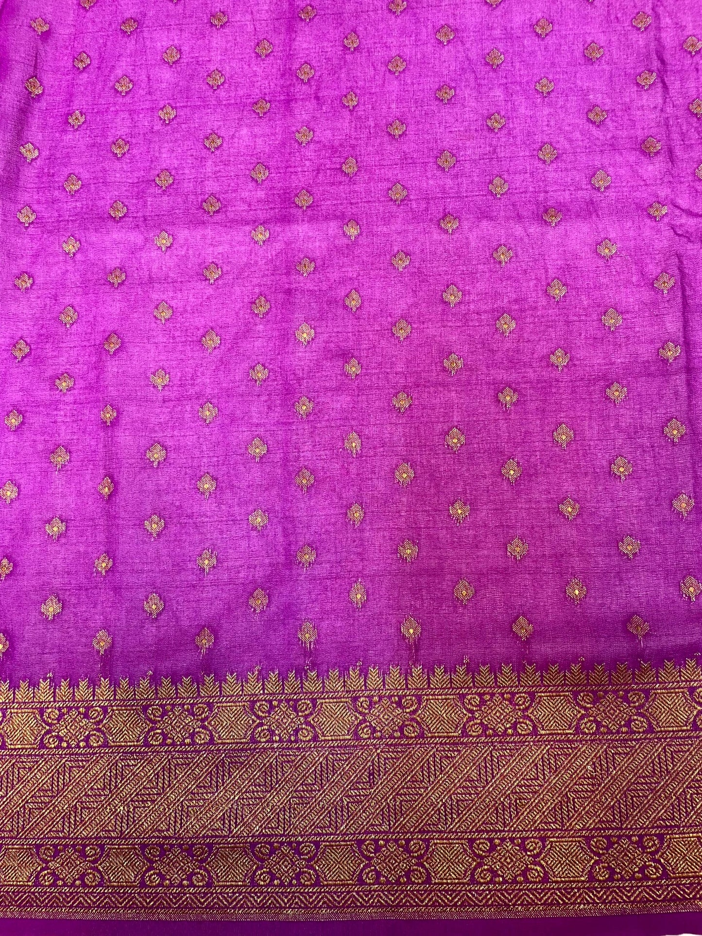 Purple Banaras Georgette with Body Butta and Intricate Border Pallu Design b0174ds