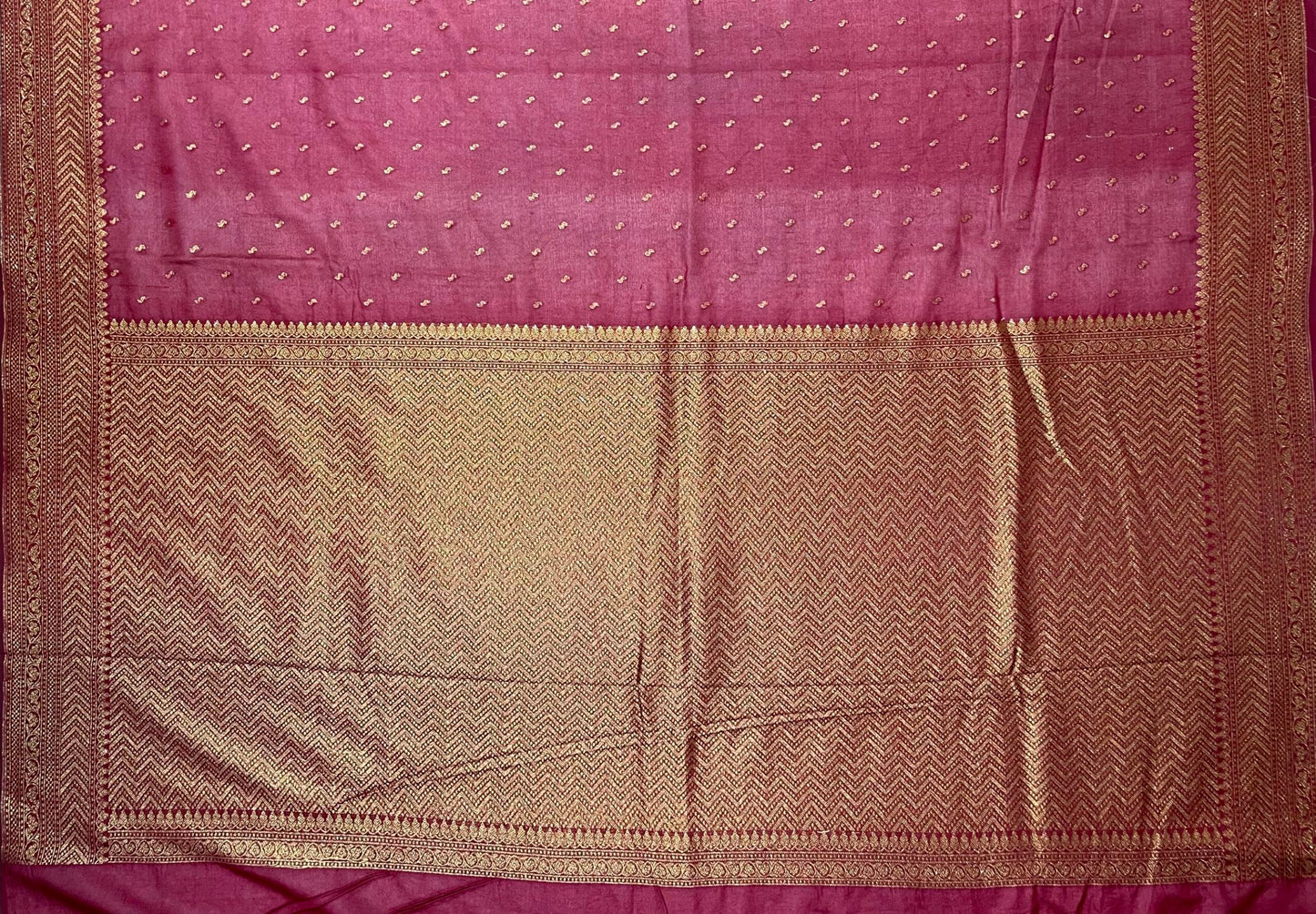 Rani Pink Banaras Georgette with Body Butta and Intricate Border Pallu Design b0176ds