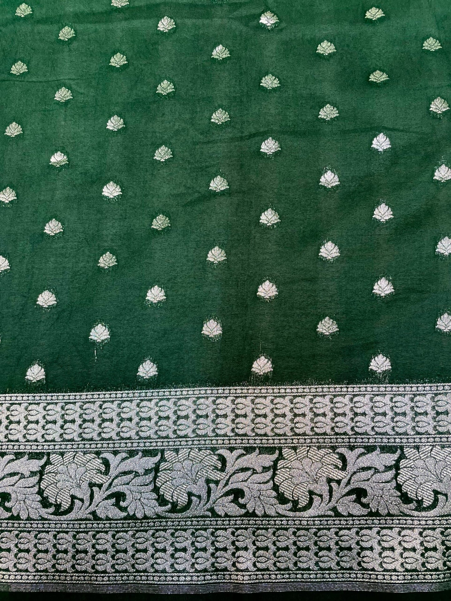 Bottle Green Banaras Georgette with Half and Half Dyed Body and Intricate Border Pallu Design b0185ds