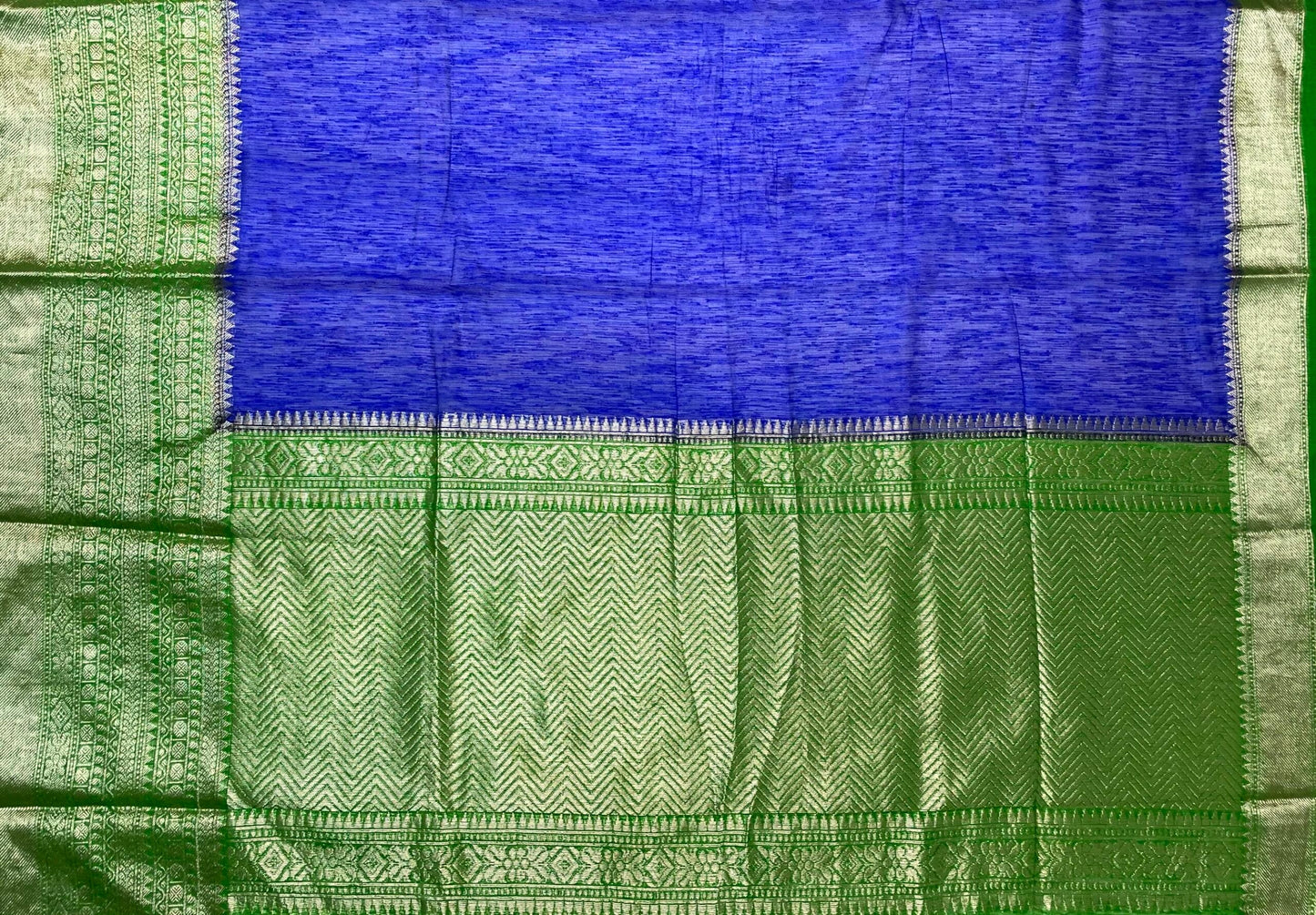 Blue and Green Banaras Linen Saree with Intricate Border and Pallo Design b0207ds