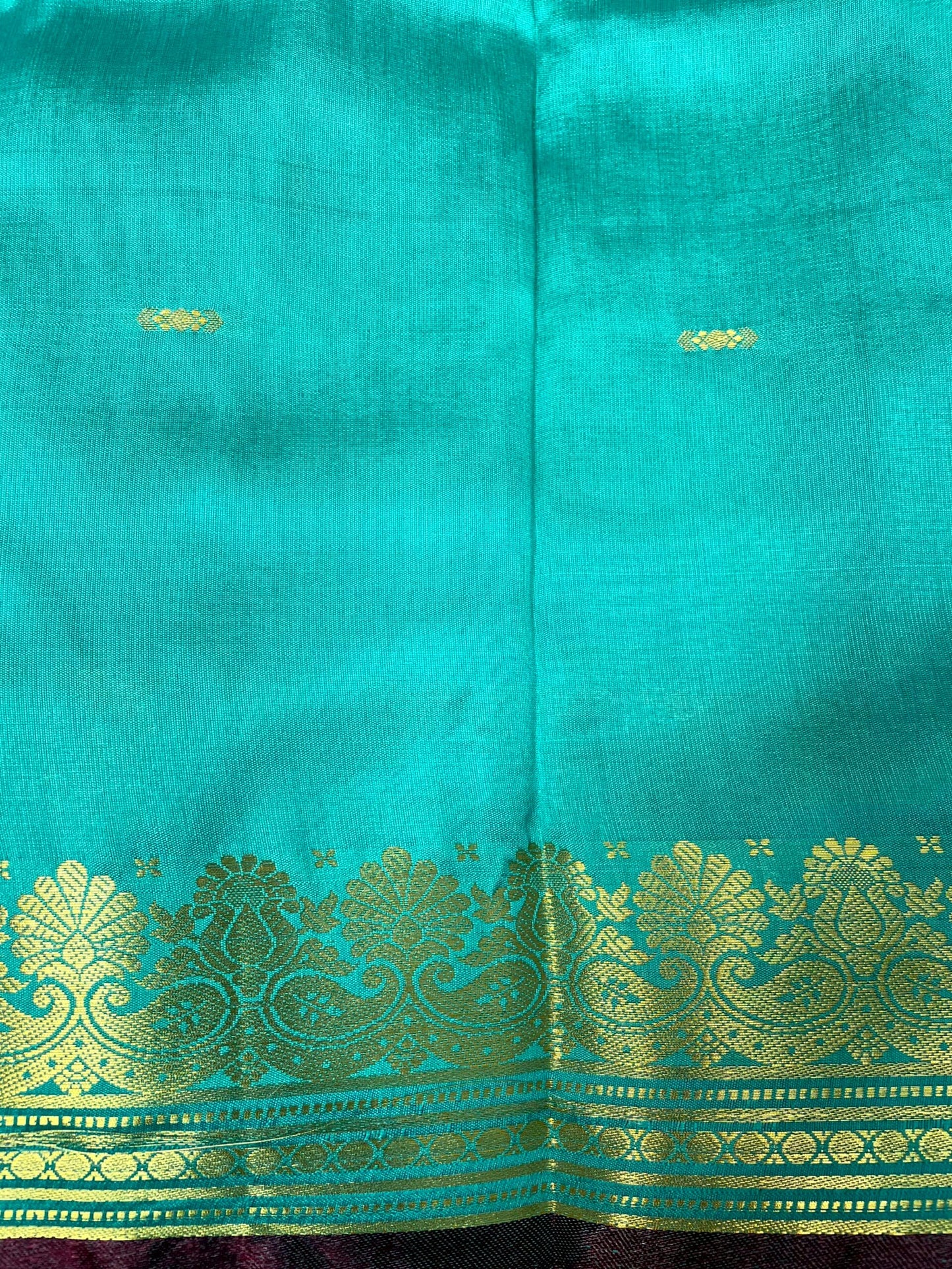 Turquoise and Red Banaras Viscose Silk with Intricate Kanchivaram Border and Body Butta Design b0218ds