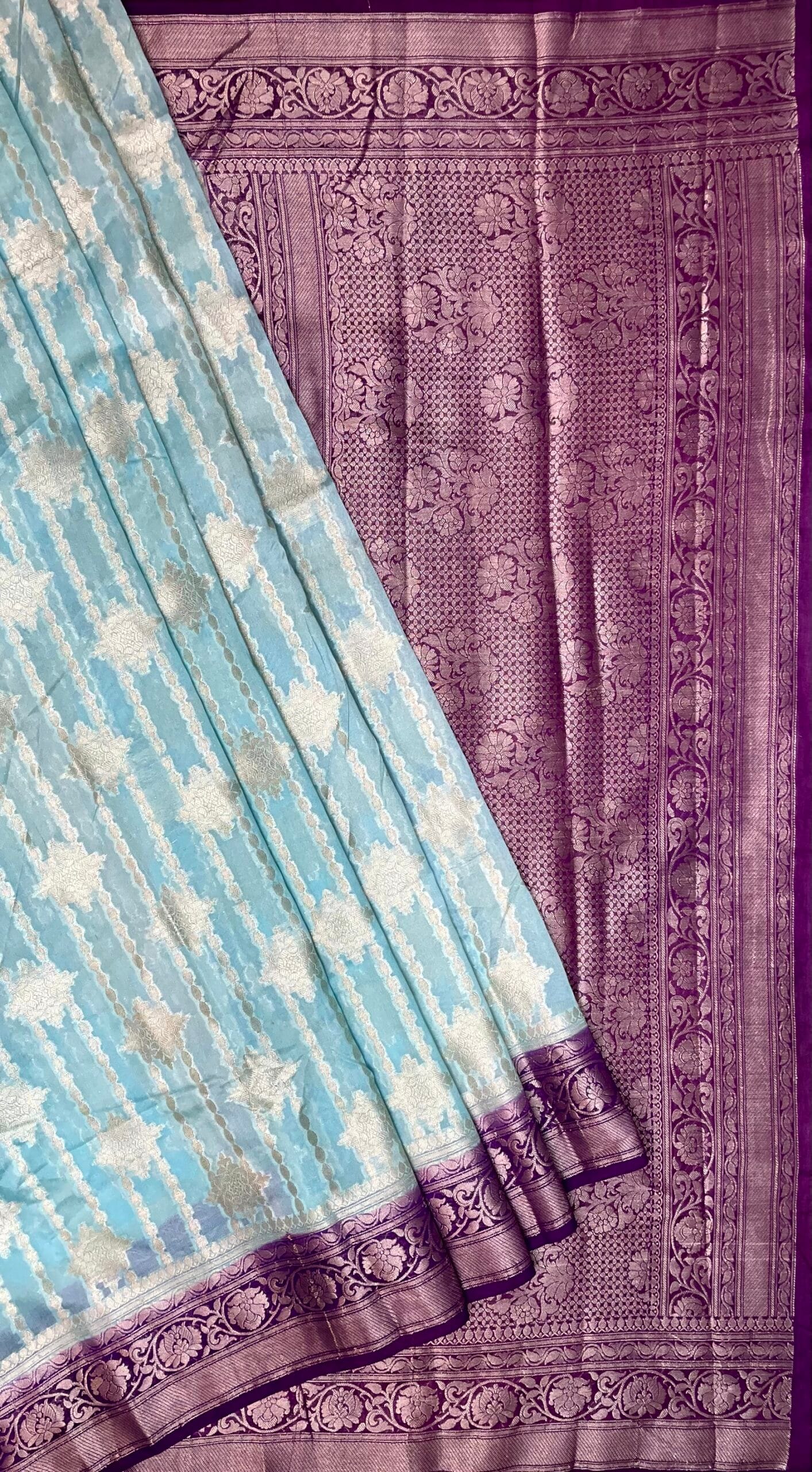 Sky Blue and Magenta Black Banaras Georgette with Body Border and Pallu Design b0269ds