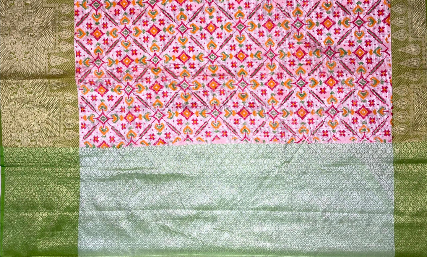 Green and Pink Kora Printed Saree with Contrast Banaras Border and Allover Printed Body Design b0299ds
