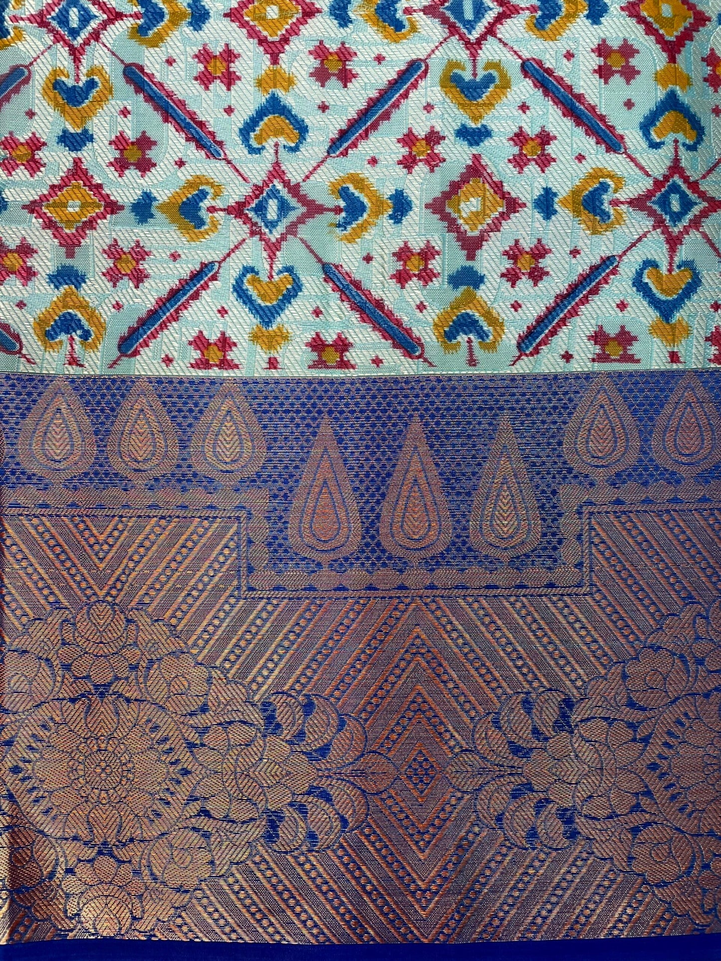 Blue Kora Printed Saree with Contrast Banaras Border and Allover Printed Body Design b0300ds