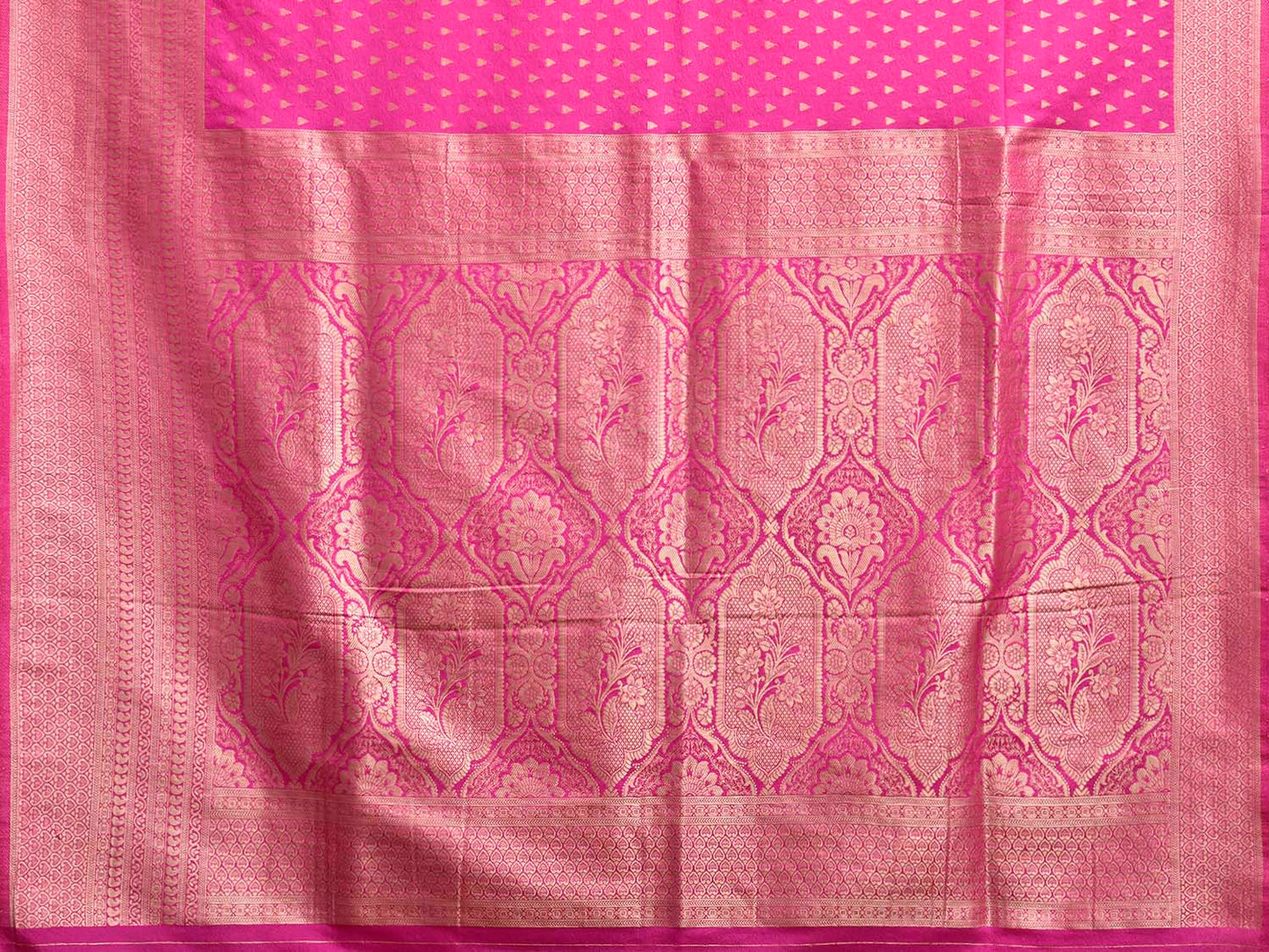 Pink Banaras Georgette Viscose Saree with Big Border and Pallu Design b0314