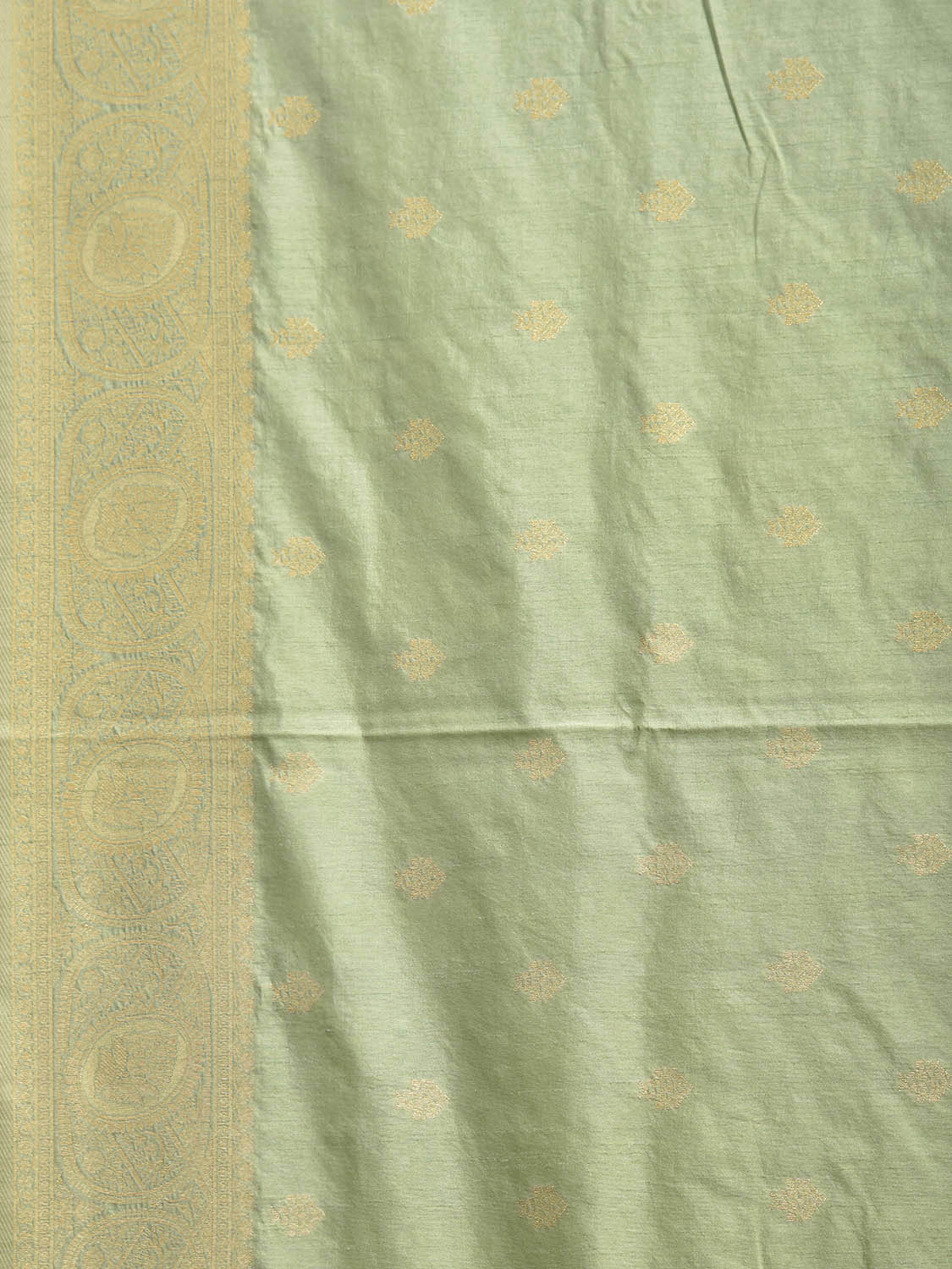 Light Green Banaras Katan Viscose Saree with Peacocks Pallu and Border Design b0322