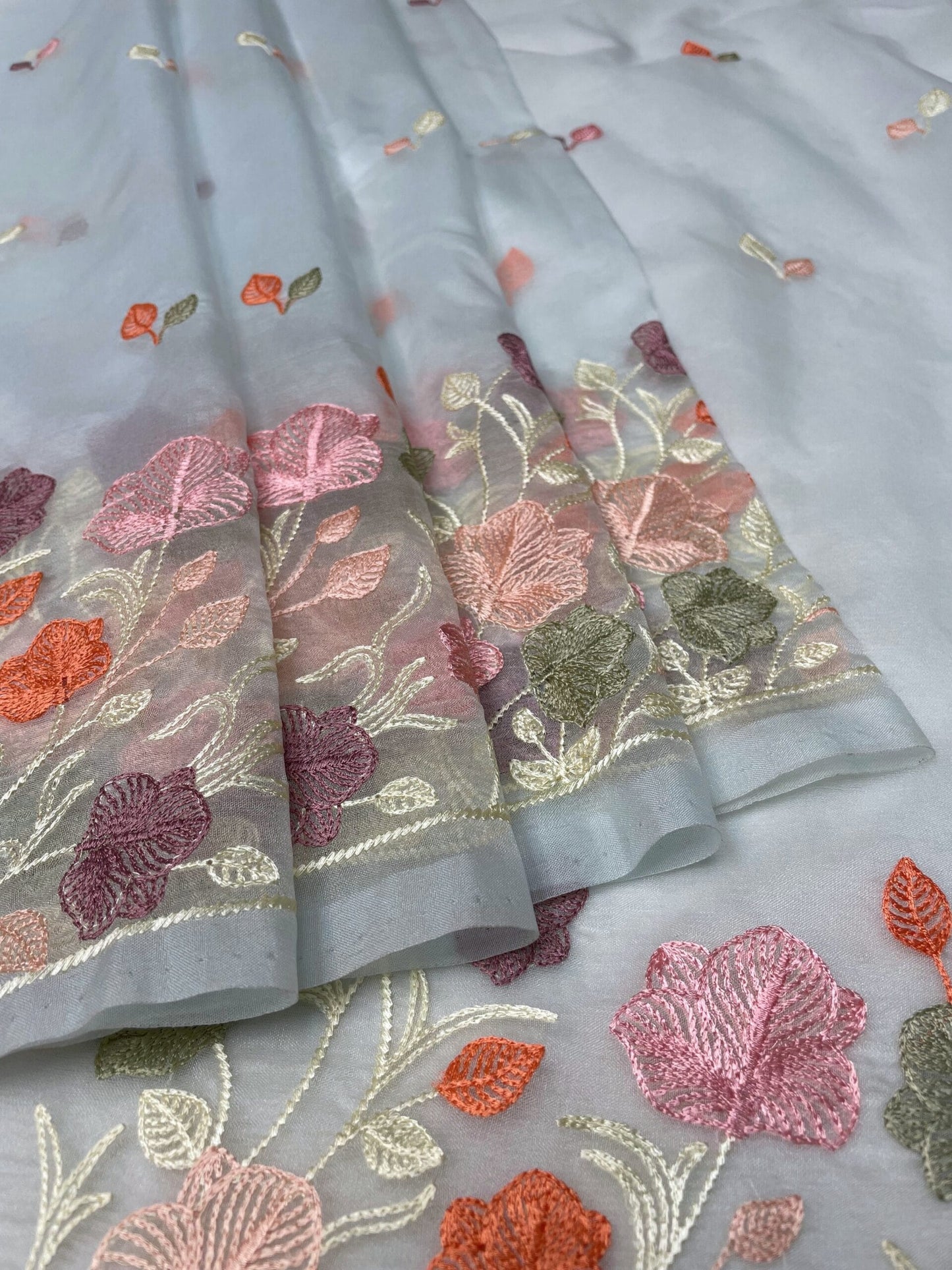 Light Blue Organza Saree Embroidery with Butta and Border Design b0332ds