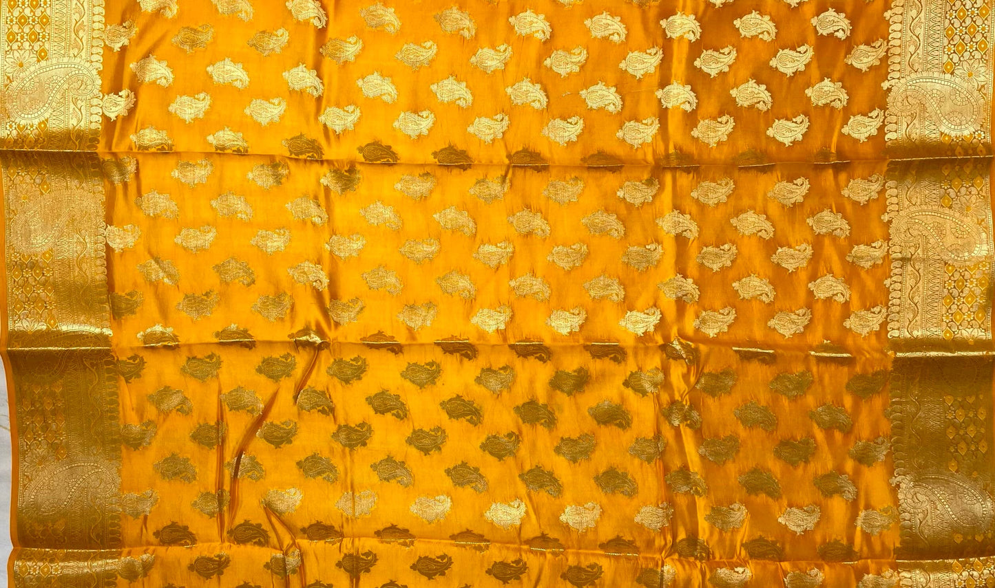 Mustard Banaras Bandhani Silk Saree with Border and Pallu Design b0407ds