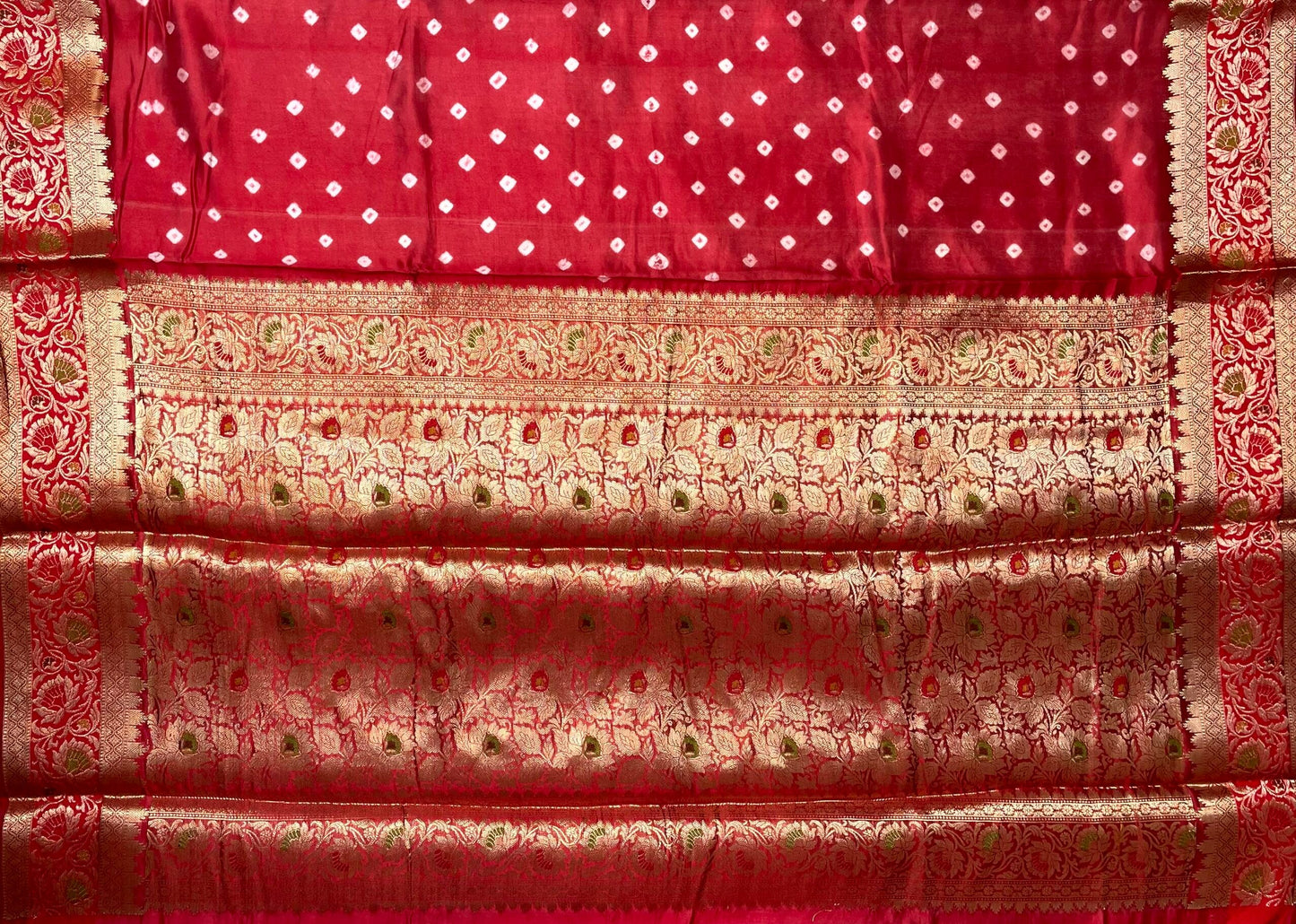 Peach Banaras Bandhani Silk Saree with Border and Pallu Design b0409ds