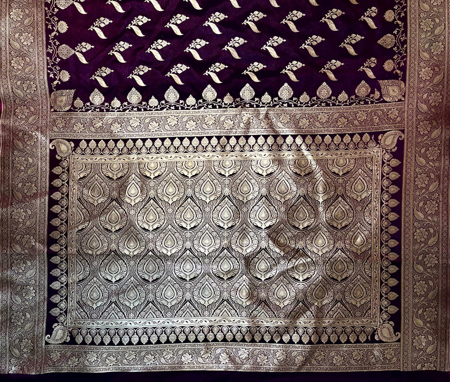Dark Purple Banaras Katan Silk Saree with Body Butti and Border Design b0438ds