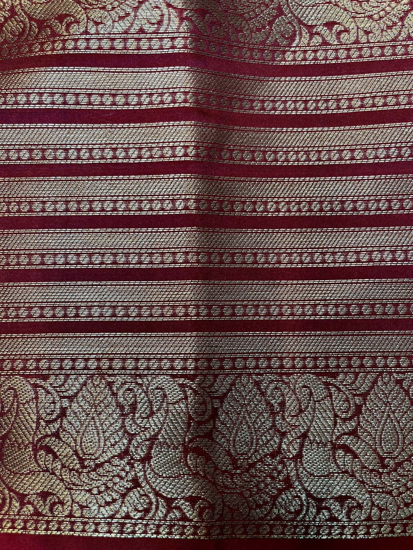 Grey Banaras Saree with Body stripes and Border Design b0454ds