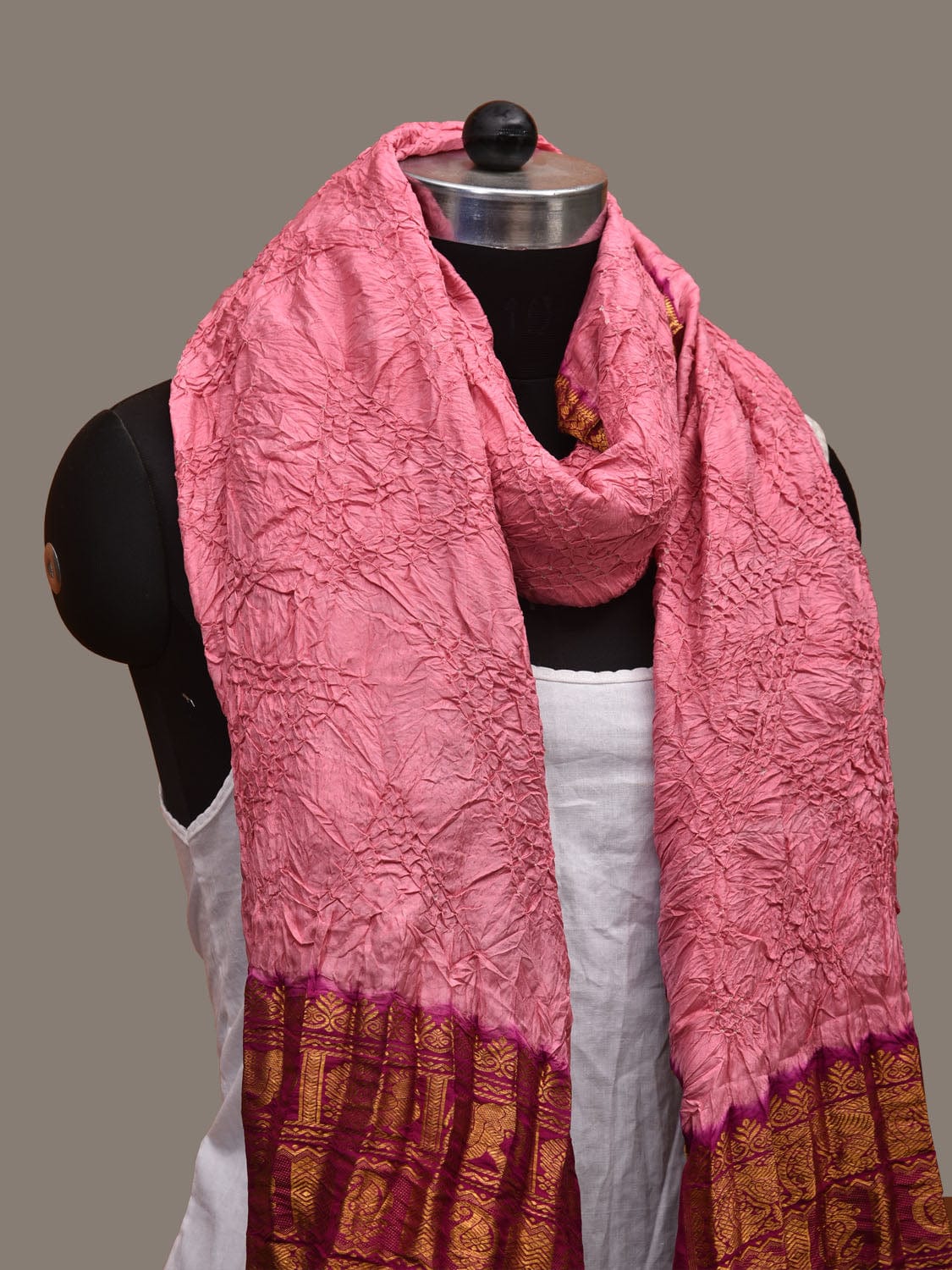 Baby Pink and Magenta Bandhani Kanchipuram Silk Handloom Dupatta with Zari Border Design ds3119