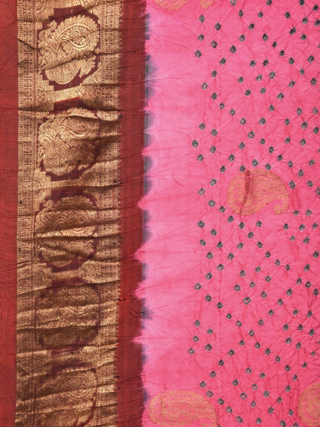 Baby Pink Bandhani Gadwal Silk Handloom Saree with Mango Buta and Border Design bn0413