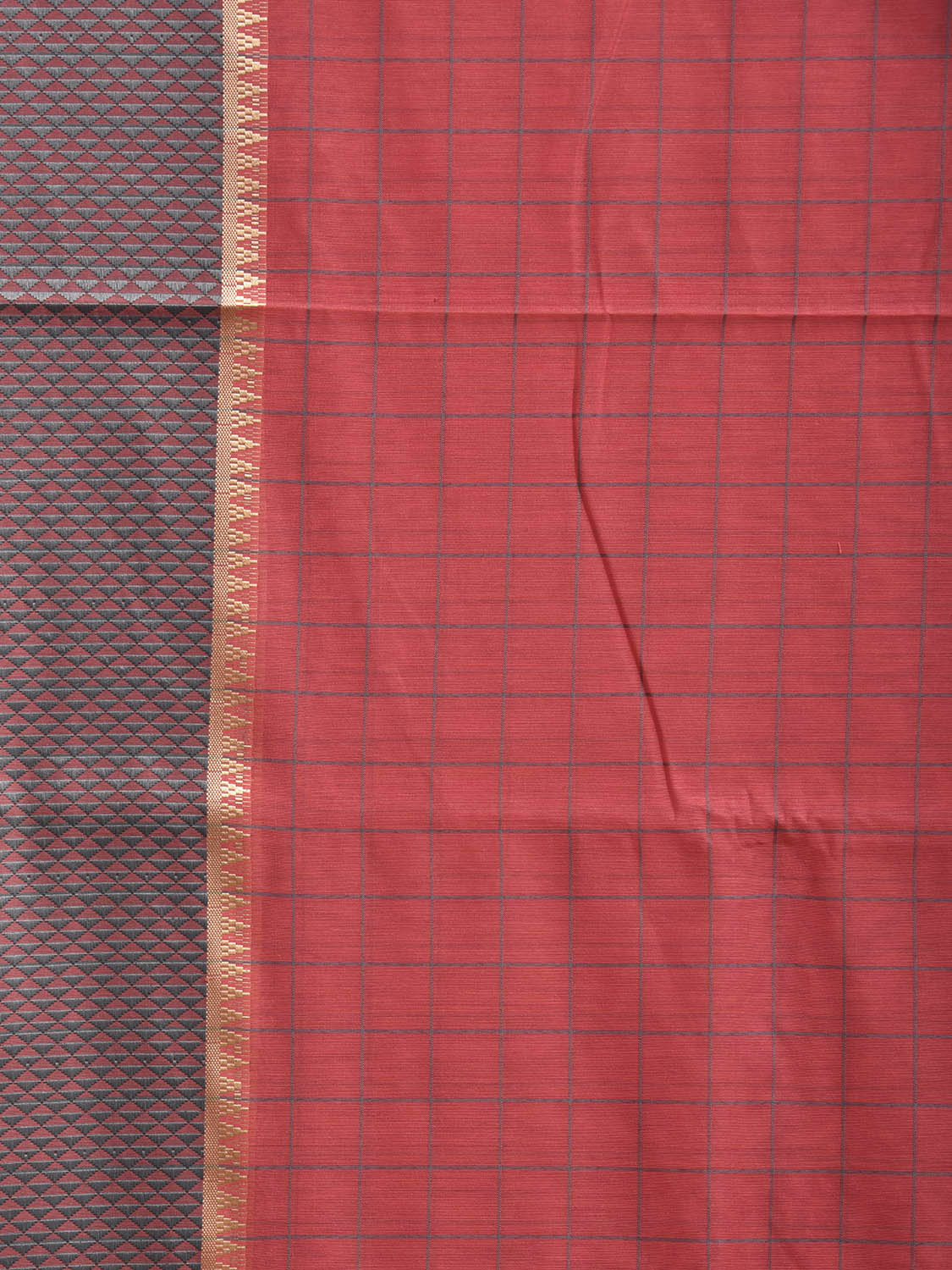 Light Red and Grey Bamboo Cotton Saree with Big Checks Design No Blouse bc0915