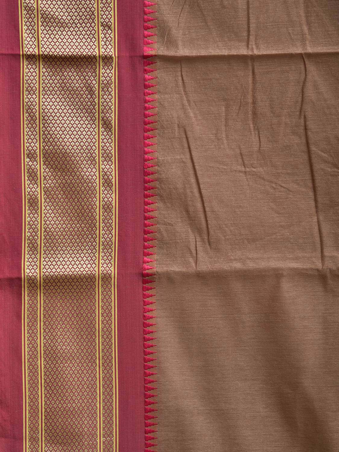Fawn and Maroon Bamboo Cotton Plain Saree with Contrast Pallu Design No Blouse bc0932