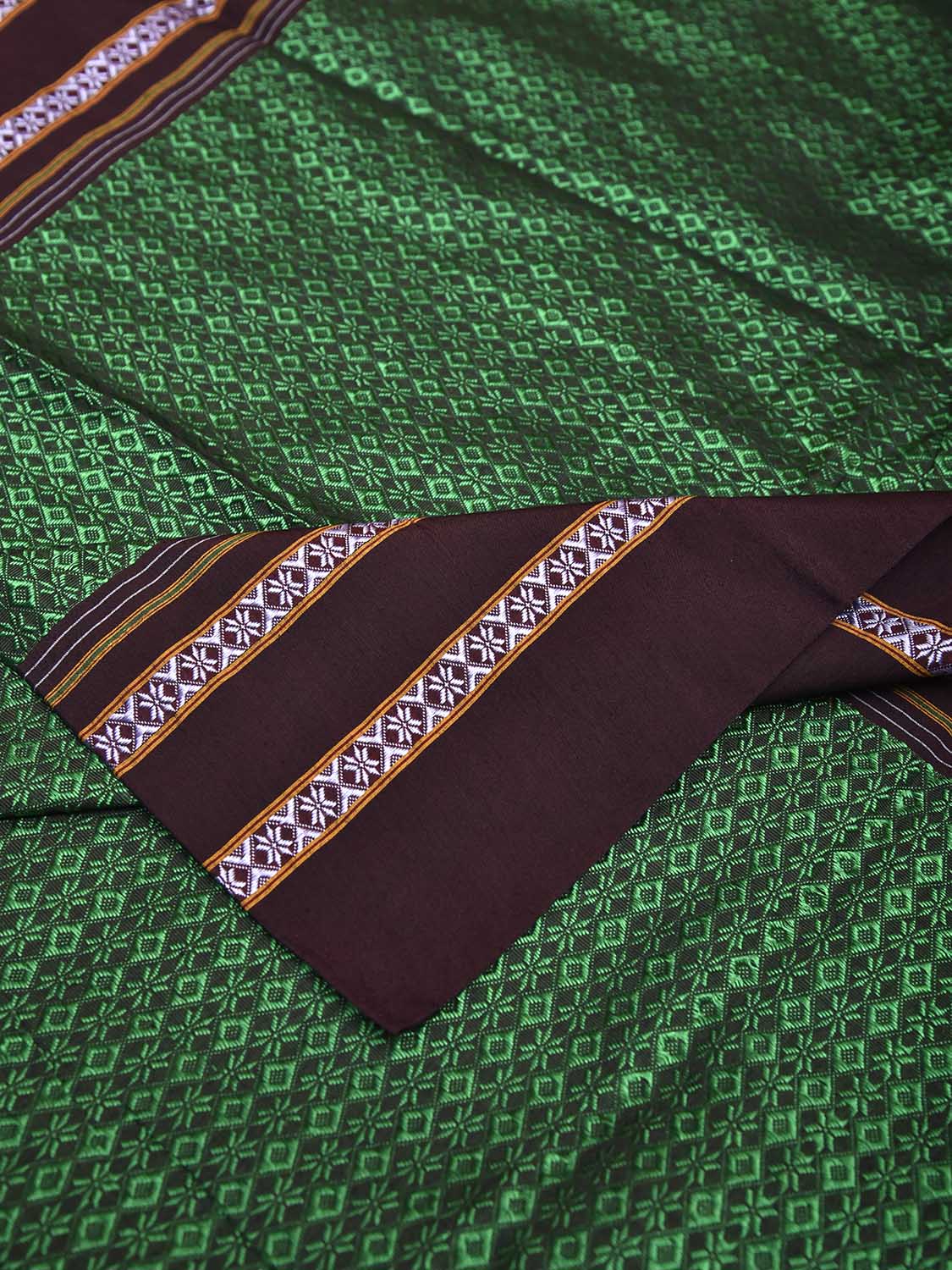 Green and Maroon Jacquard Viscose Blouse All Over Design Length 1mt Width 31 Inches BL0103