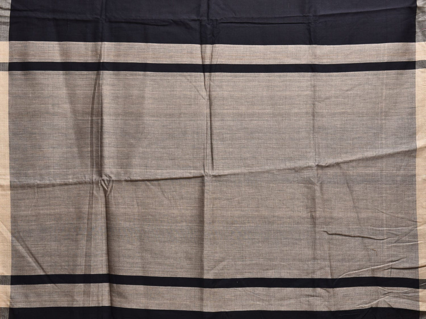 Black and Grey Cotton Plain Saree with Small Border and Contrast Pallu Design o0673