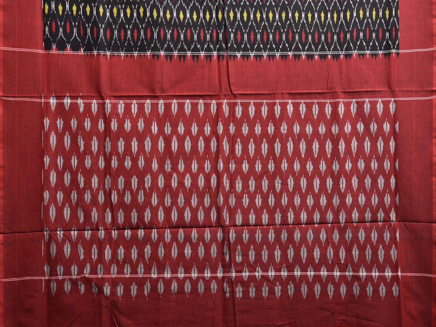 Black and Red Pochampally Ikat Cotton Handloom Saree with All Over Grill Body Design No Blouse i0901