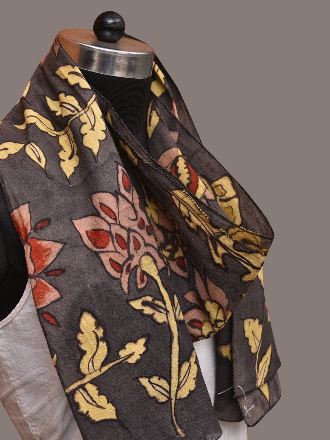 Black Kalamkari Hand Painted Sico Stole with Floral Design ds3527