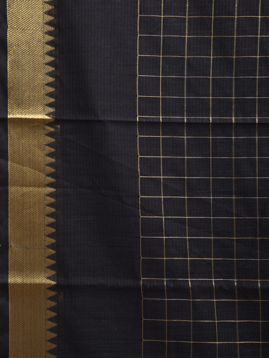 Black Mangalgiri Cotton Handloom Saree with Checks Design mn0105