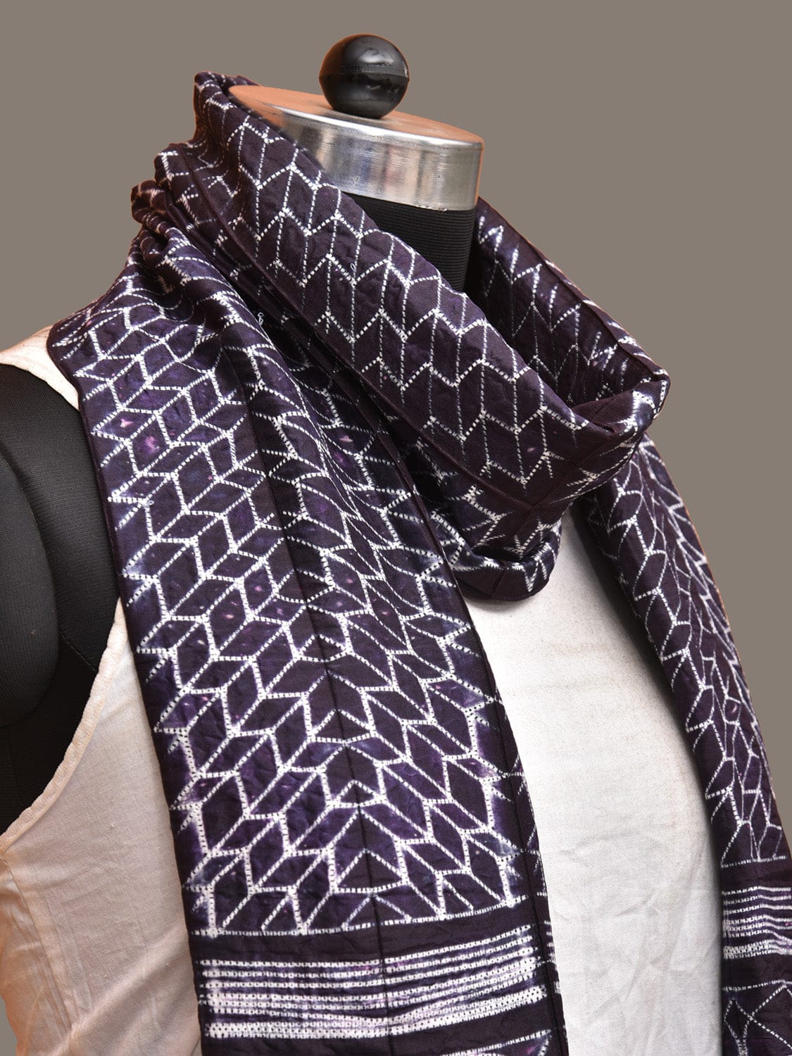 Black Shibori Silk Handloom Stole with Steps Design ds3260