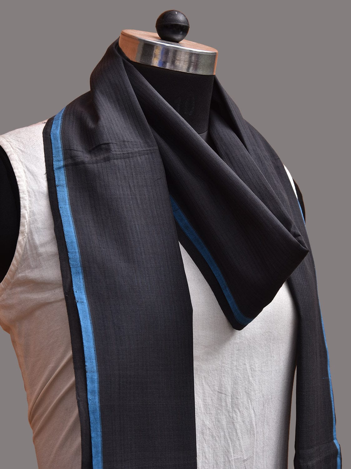 Blue and Black Mangalgiri Cotton Dupatta with Strips Pallu Design ds3731