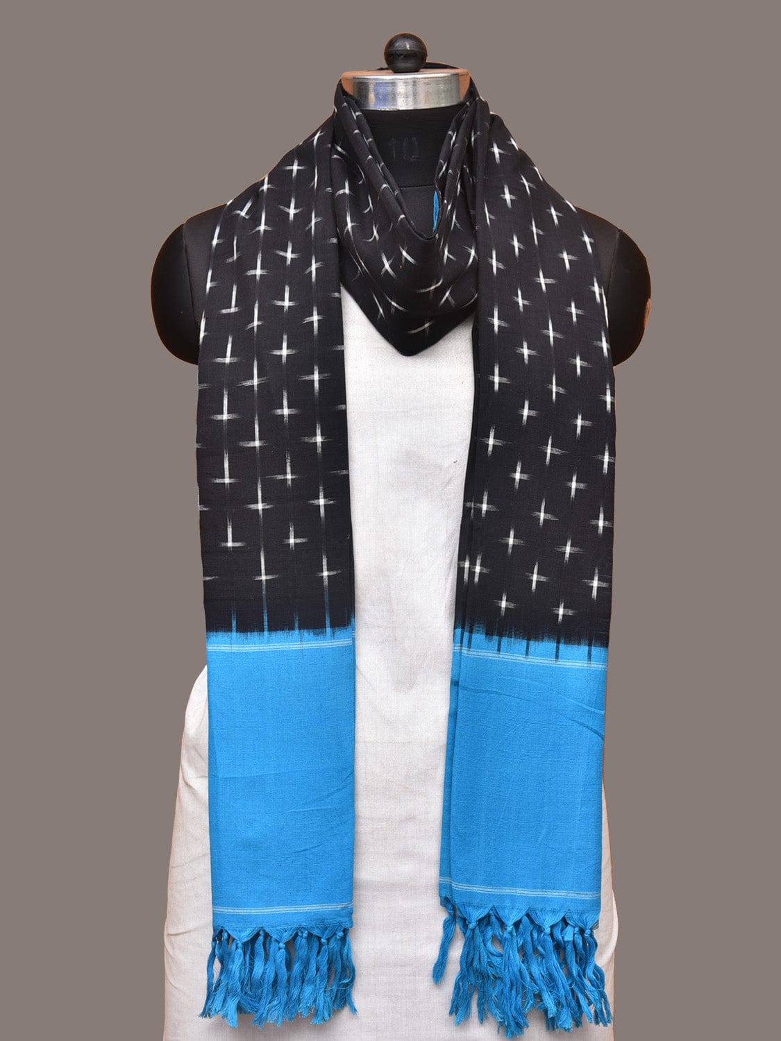 Blue and Black Pochampally Ikat Cotton Handloom Dupatta with Plus Buta Design ds1826