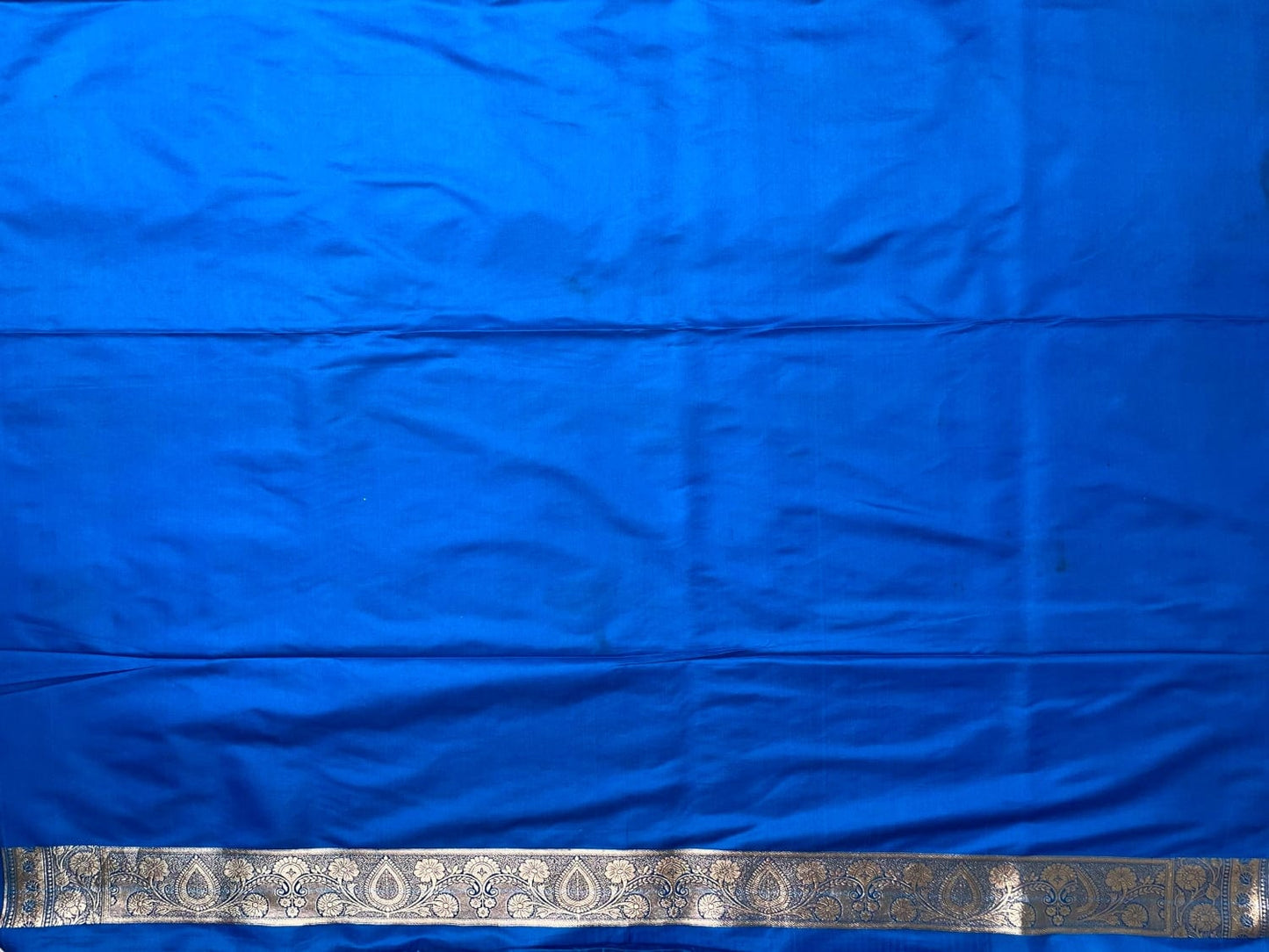 Blue Banaras Katan Silk Saree with Body Butti and Border Design b0398ds