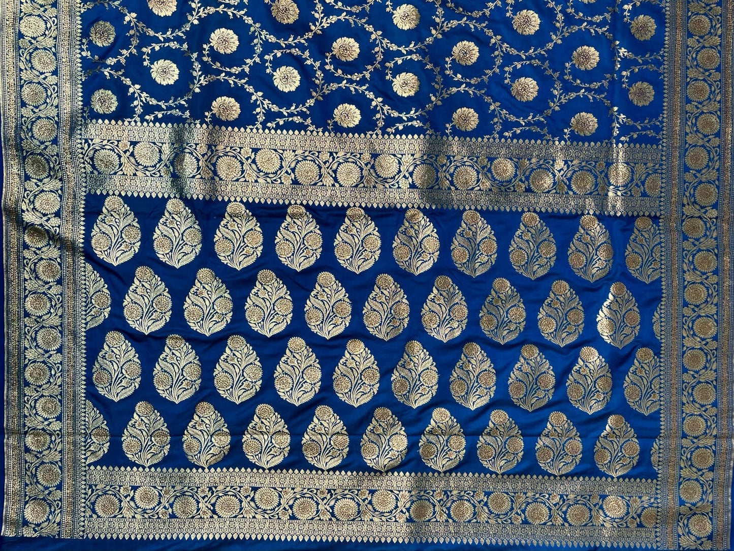 Blue Banaras Katan Silk Saree with Body Butti and Stone Work Design b0389ds