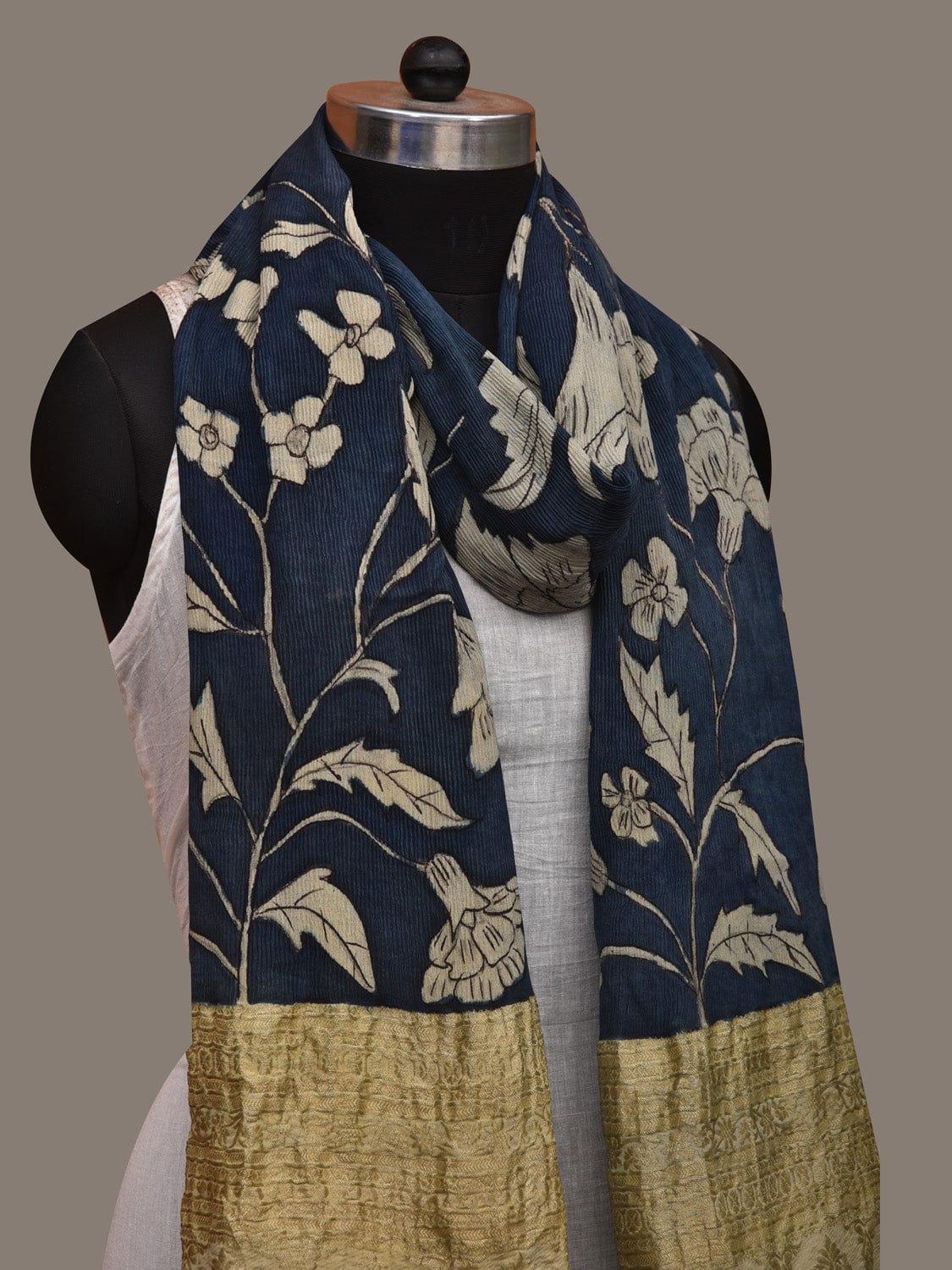 Blue Kalamkari Hand Painted Chiffon Dupatta with Floral and Zari Design ds2952