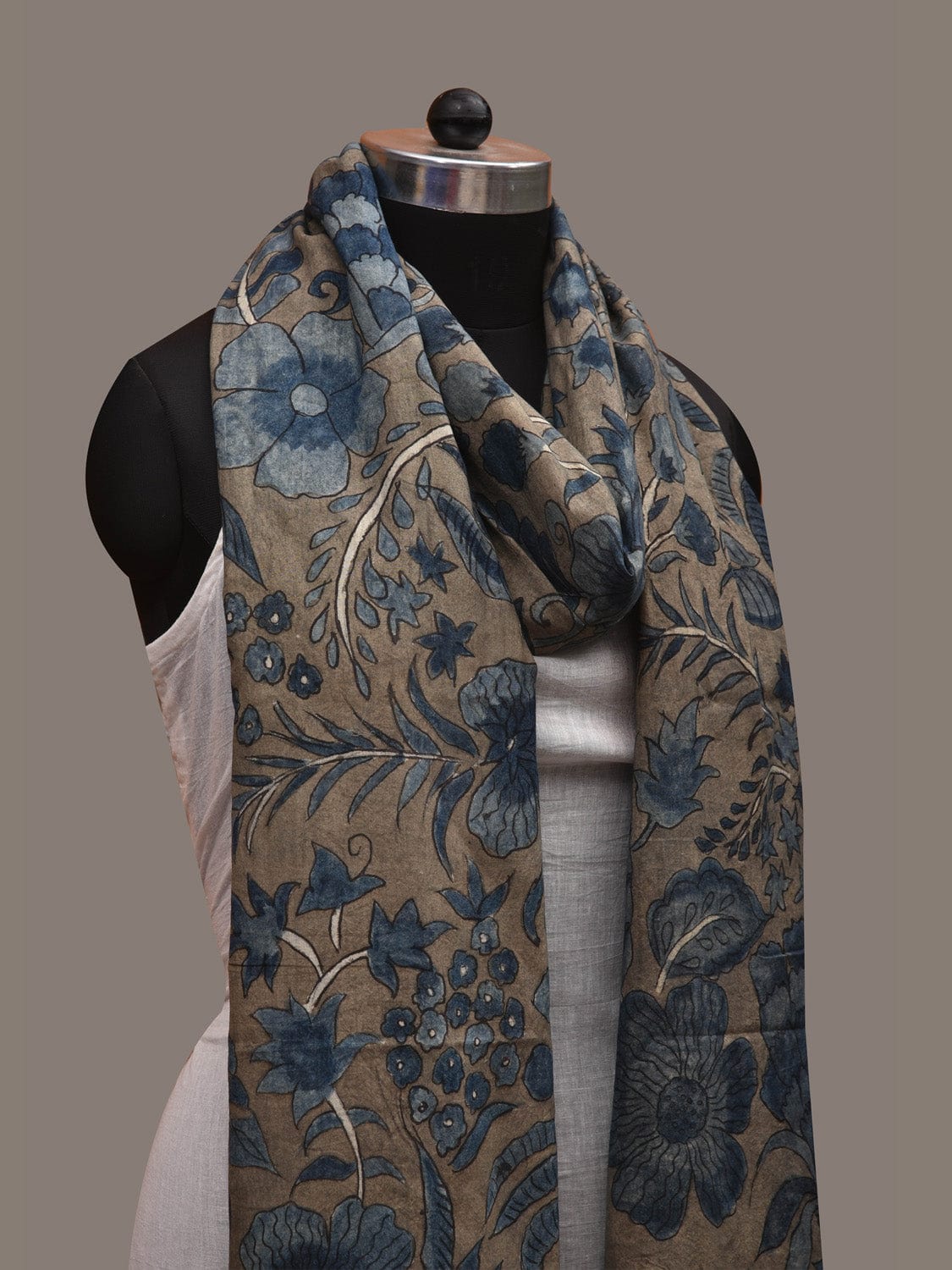 Blue Kalamkari Hand Painted Cotton Handloom Dupatta with Dobi Border and Floral Design ds2958