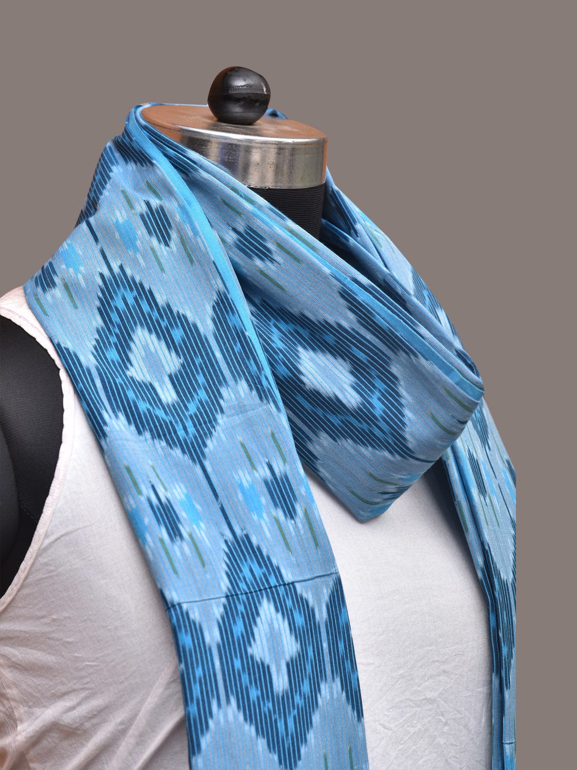 Blue Pochamaplly Ikat Cotton Handloom Dupatta with Grill Design ds3362