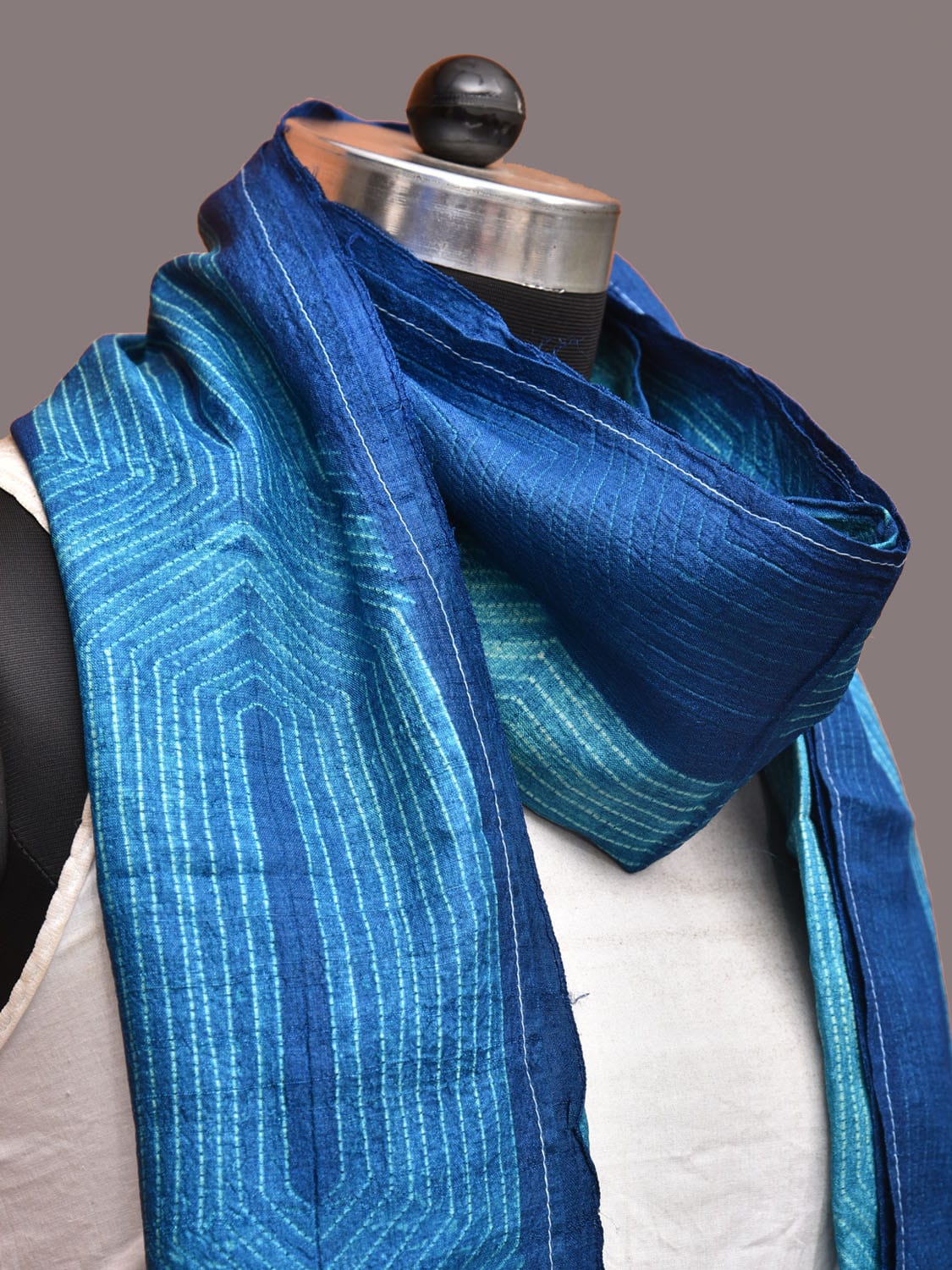 Blue Shibori Silk Handloom Stole with Hexagon Design ds3234