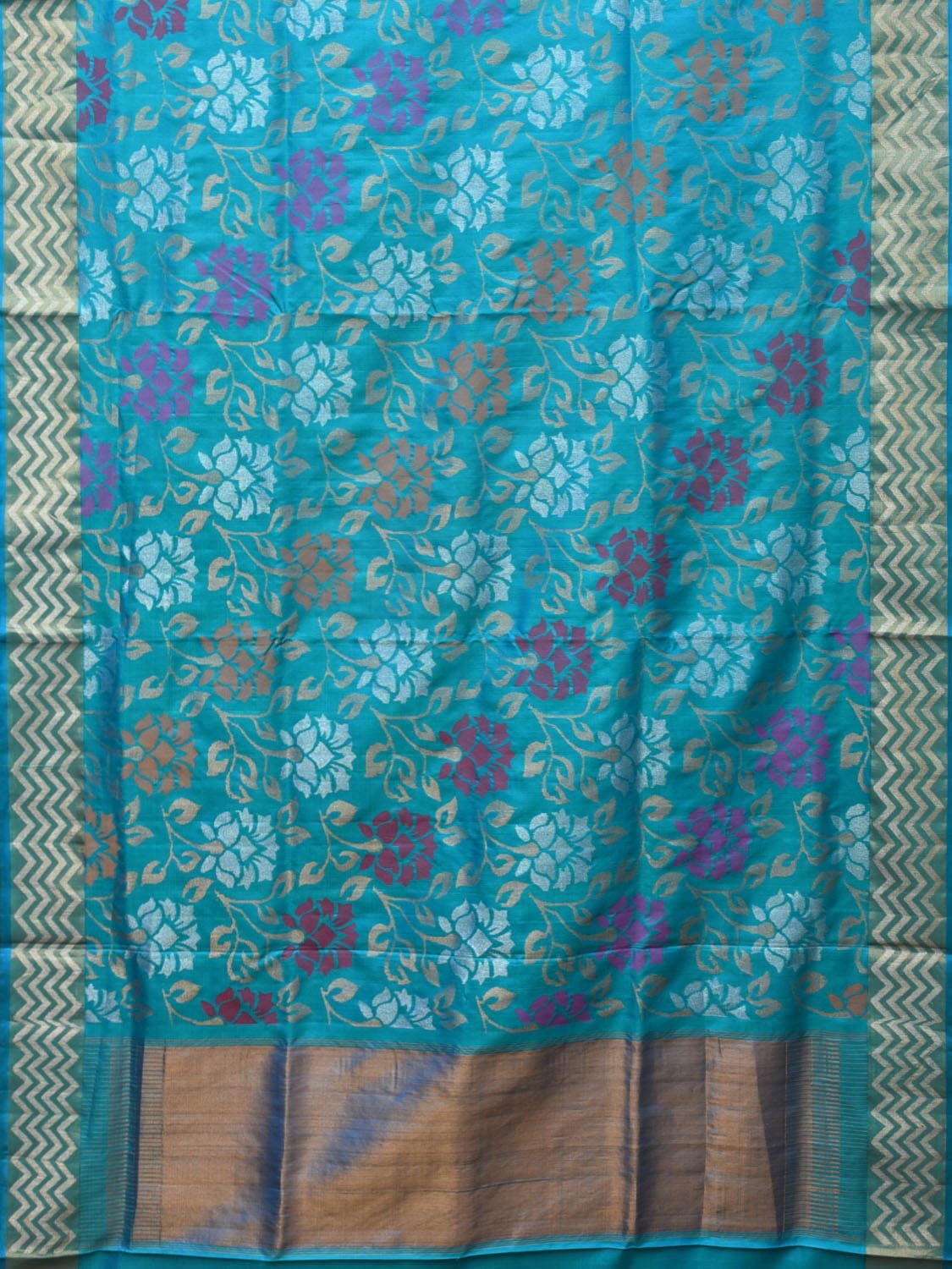 Blue Uppada Silk Handloom Saree with All Over Floral Design u2201