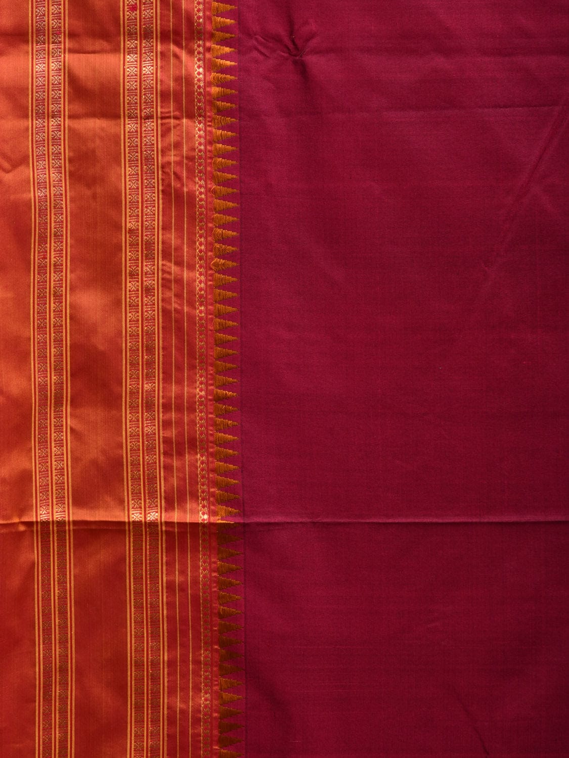 Burgundy Narayanpet Silk Handloom Plain Saree with Traditional Design No Blouse np0597