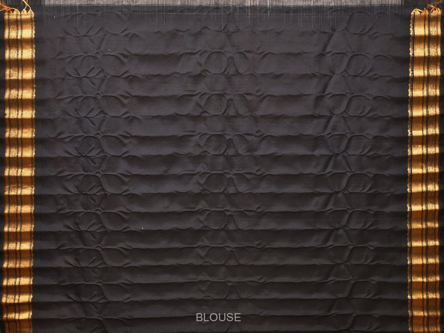 Cream and Black Gadwal Silk Handloom Saree with Mango Pallu and Border Design g0337