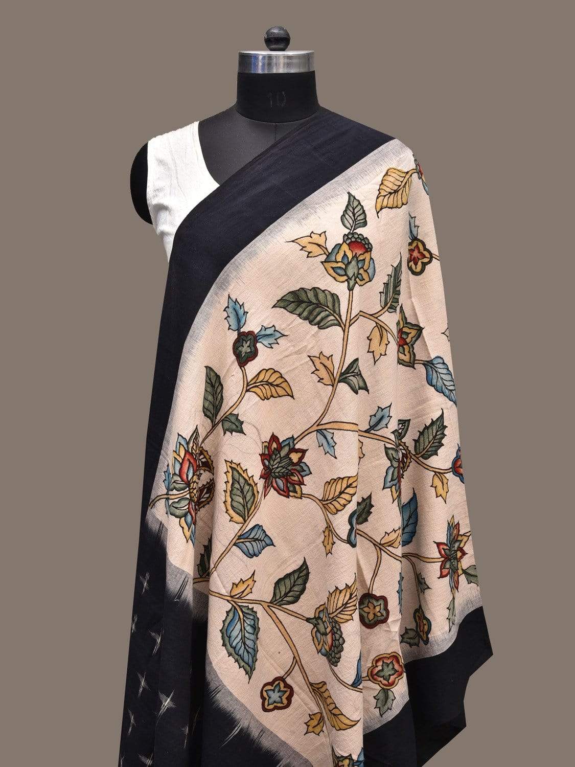 Cream and Black Kalamkari Hand Painted Ikat Cotton Handloom Dupatta with Floral Design ds2281